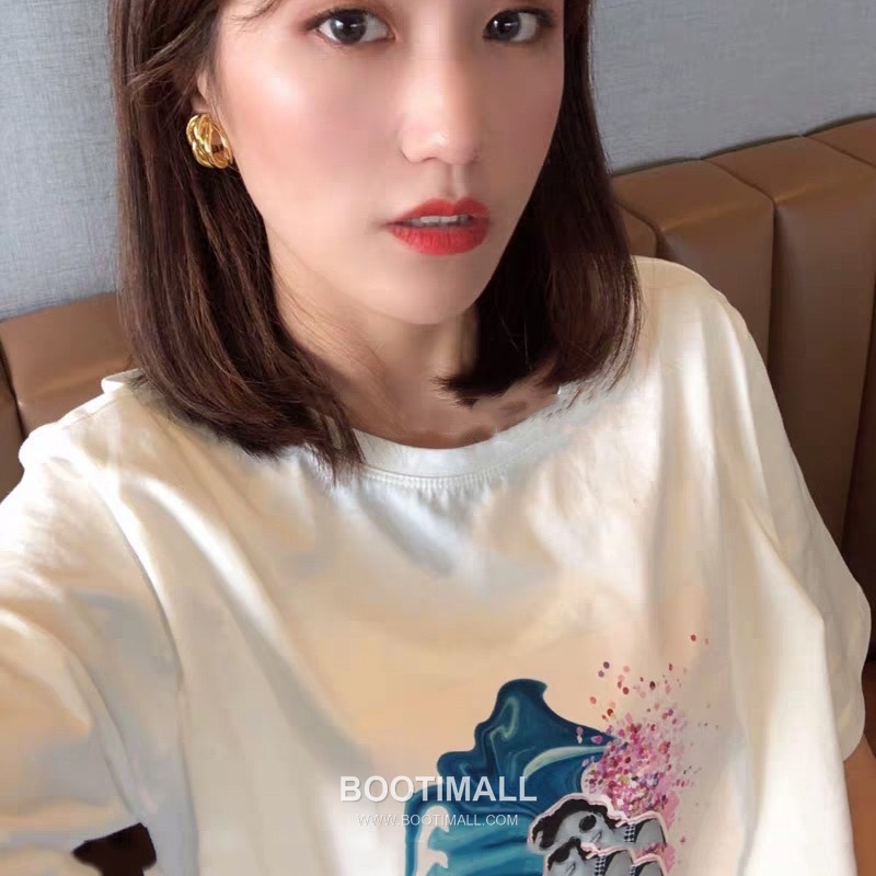 Celine Brass Gold Plated Earring with Openwork Design 셀린느 황동 베이스 금도금 이어링 오픈워크 디자인 7