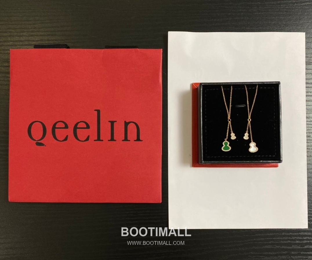Qeelin Wulu Brass Gold Plated Necklace with Double Gourd Pendant Chalcedony Diamond 키린 울루 황동 베이스 금도금 네클리스 더블 호리병 펜던트 옥수 다이아 10