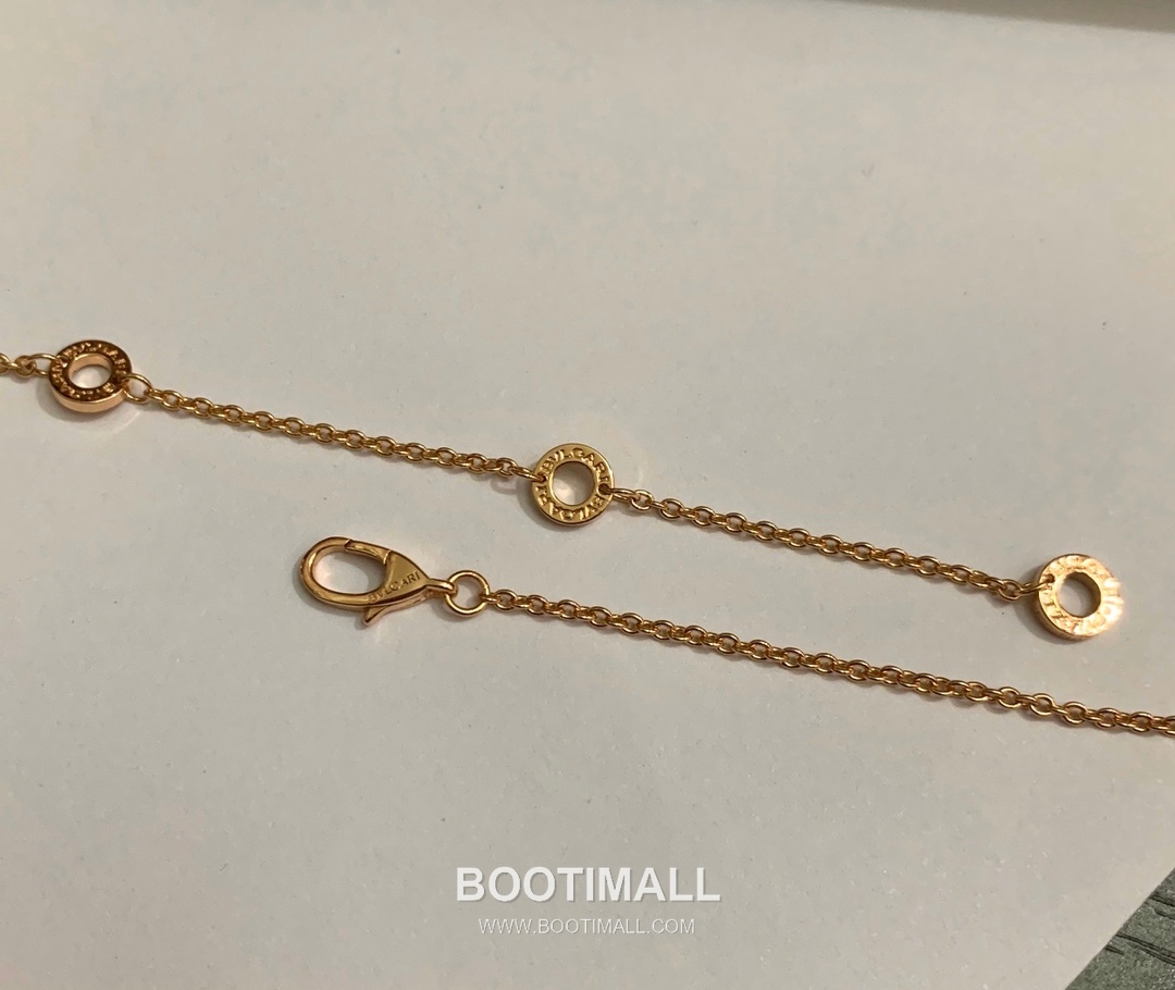 Bvlgari Brass Gold Plated Necklace with Double Sided Disc Pendant Onyx Mother of Pearl 불가리 황동 베이스 금도금 네클리스 더블 사이드 디스크 펜던트 오닉스 자개 12