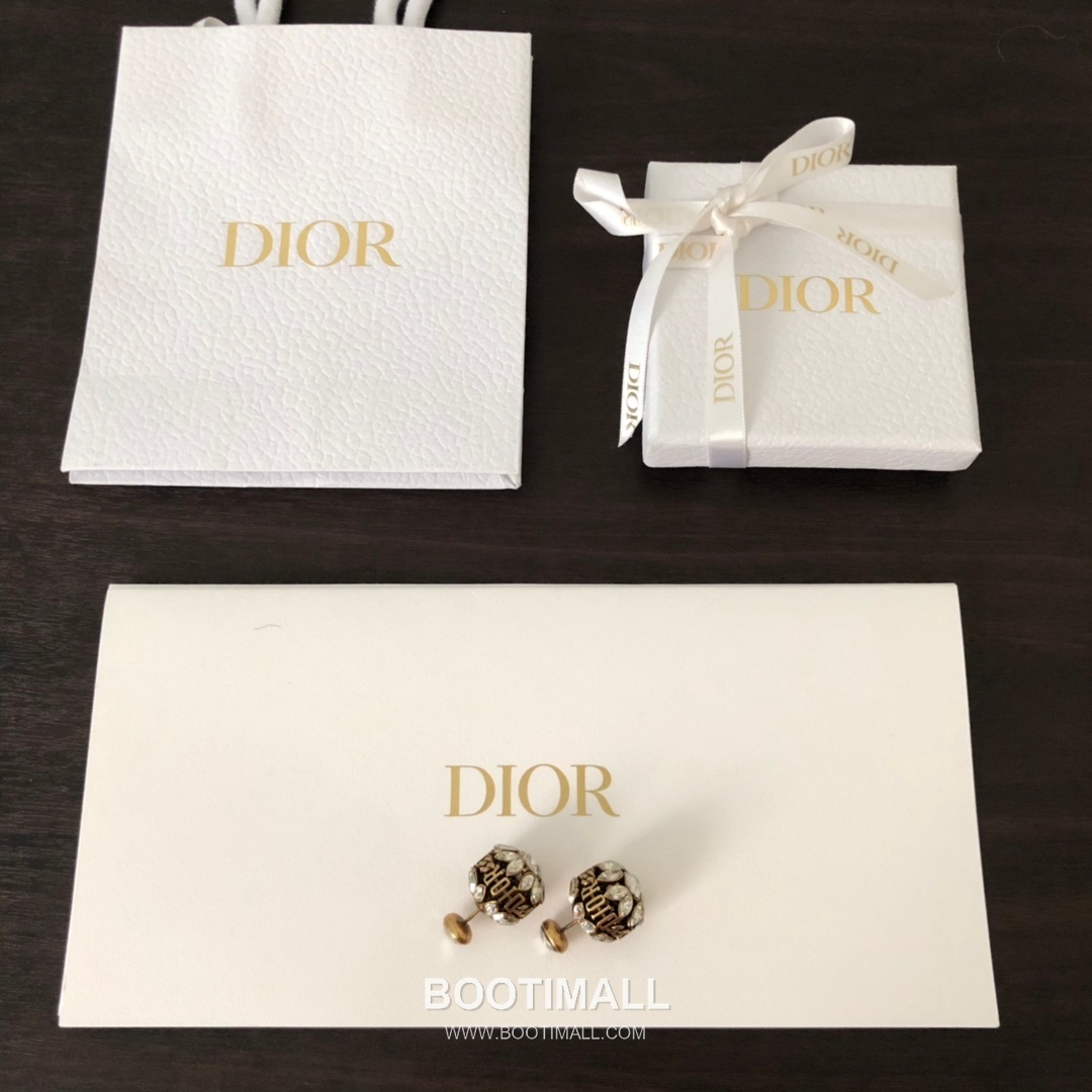Dior Brass Gold Plated Earring with Triple Wheat Motif Crystal 디올 황동 베이스 금도금 이어링 트리플 밀 이삭 모티프 크리스탈 1