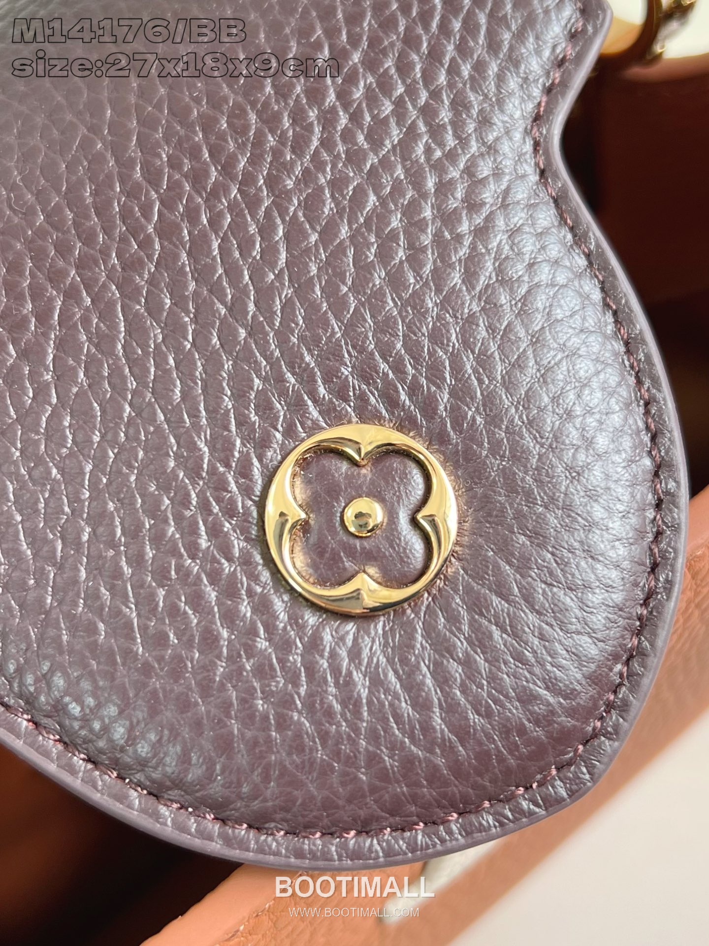 Louis Vuitton Capucines Taurillon Leather Top Handle Bag with Flap Logo Detail 루이비통 카퓌신 타우릴론 레더 탑핸들백 M14176 27cm 7