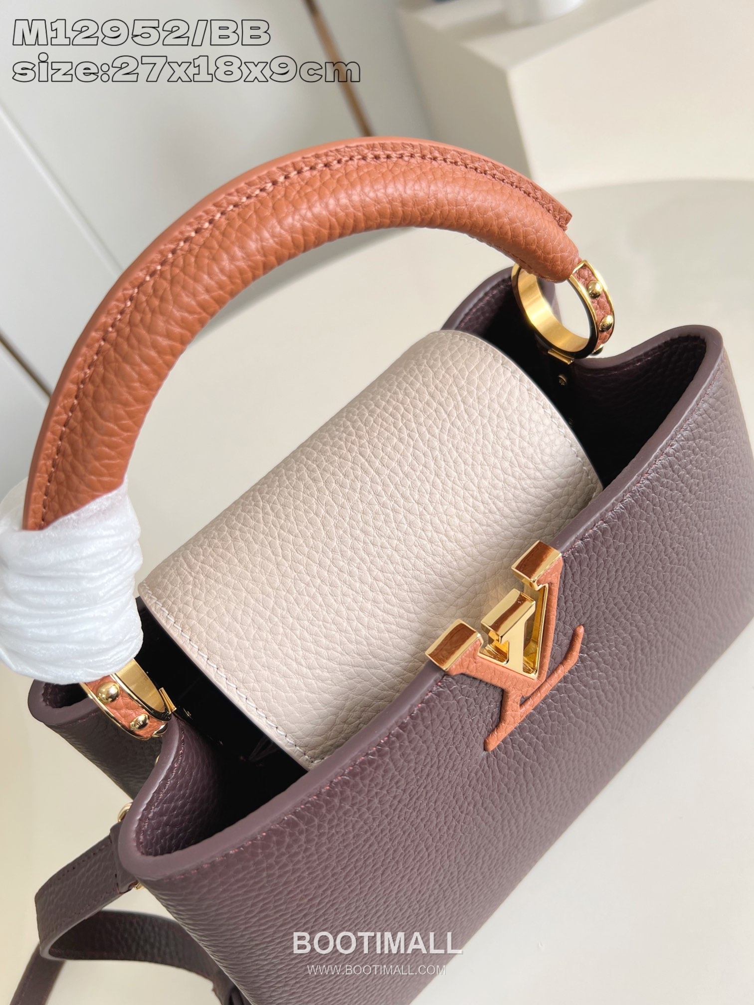 Louis Vuitton Capucines Taurillon Leather Top Handle Bag with Flap Logo Detail 루이비통 카퓌신 타우릴론 레더 탑핸들백 M14176 27cm 6