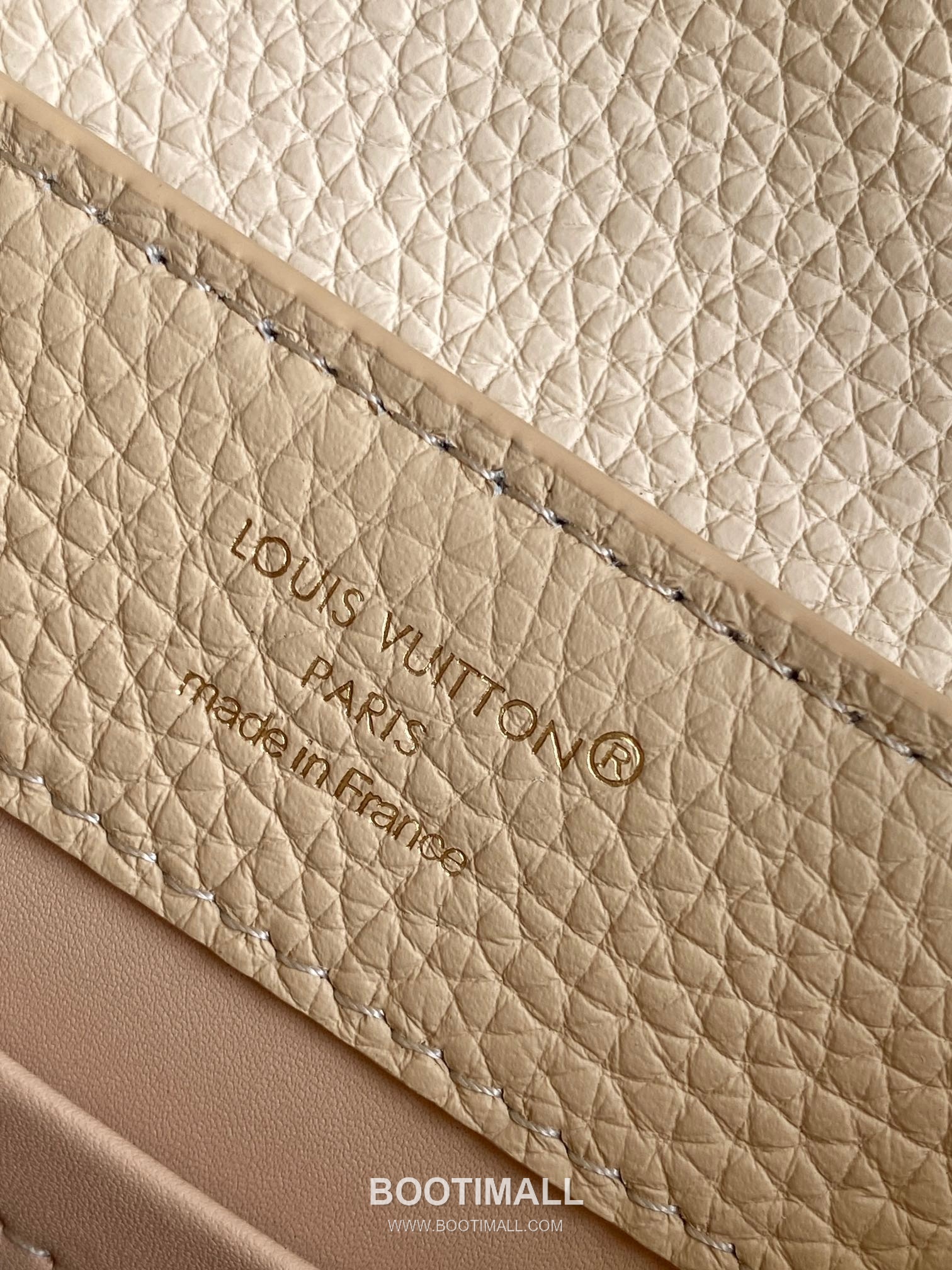 Louis Vuitton Pearl Calfskin Leather Top Handle Bag with Strap Detail 루이비통 펄 화이트 카프스킨 레더 탑핸들백 M15117 21cm 9