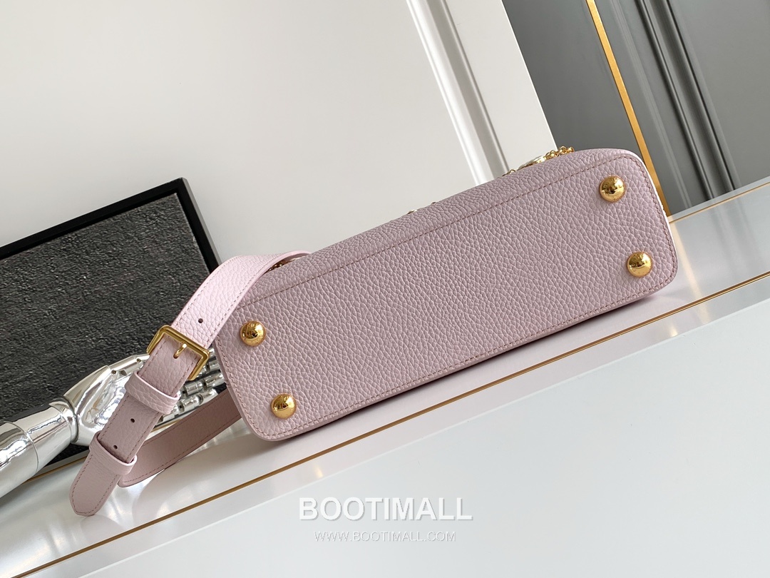 Louis Vuitton Calfskin Leather Top Handle Bag with Strap Lock Detail 루이비통 카프스킨 레더 탑핸들백 M25461 27cm 4