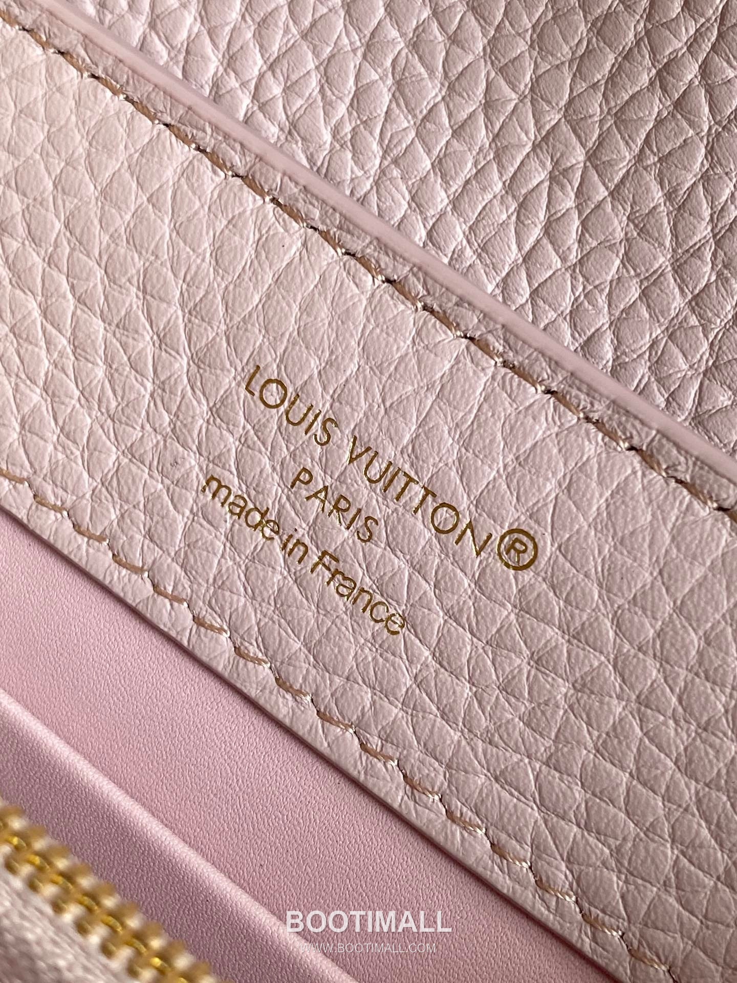 Louis Vuitton Pearl Calfskin Leather Top Handle Bag with Strap Detail 루이비통 펄 화이트 카프스킨 레더 탑핸들백 M15117 21cm 9