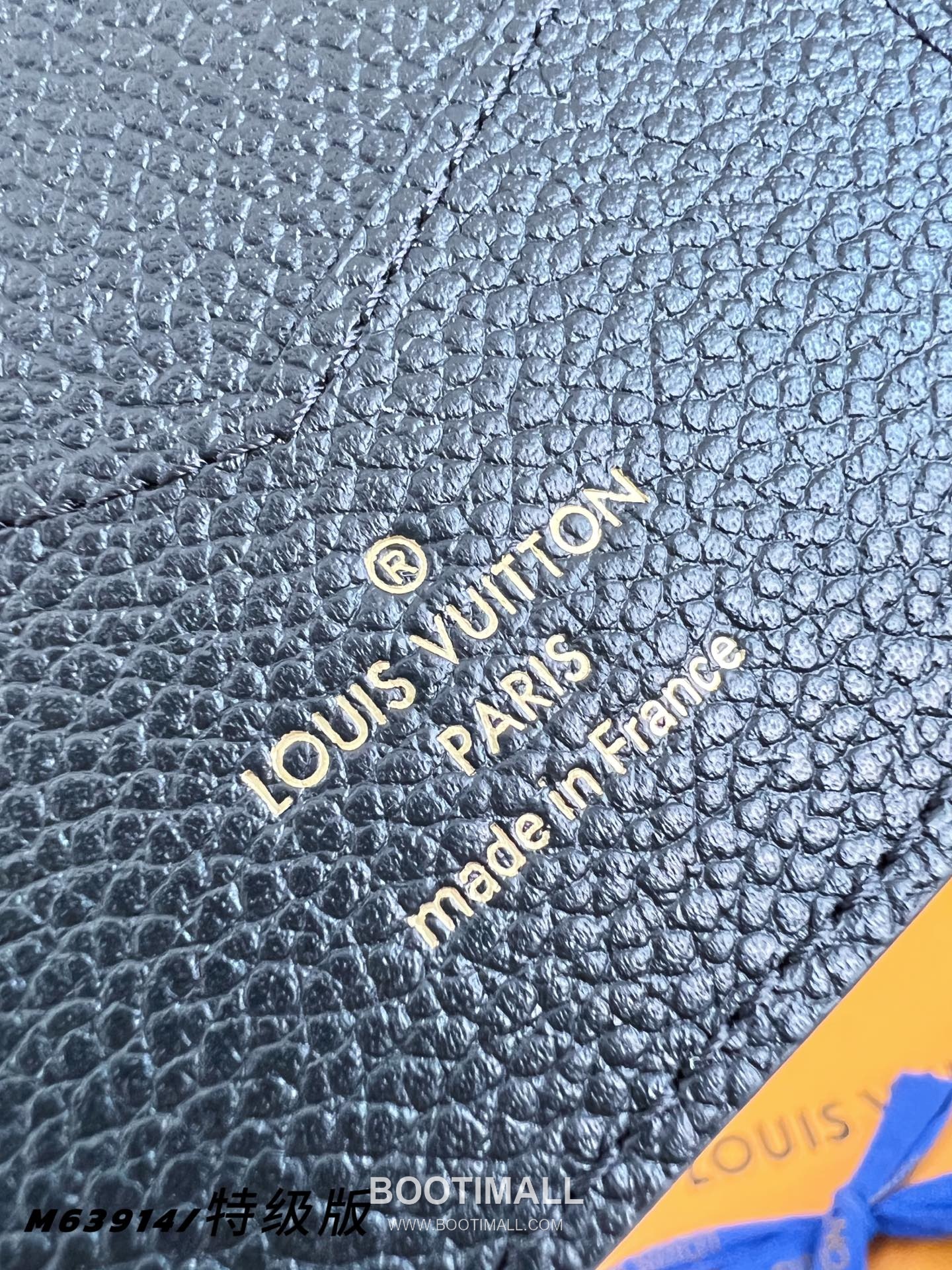 Louis Vuitton Passport Cover Monogram Canvas Wallet with Card Slot Pocket Detail 루이비통 패스포트 커버 모노그램 캔버스 카드슬롯 지갑 M63914 10cm 6