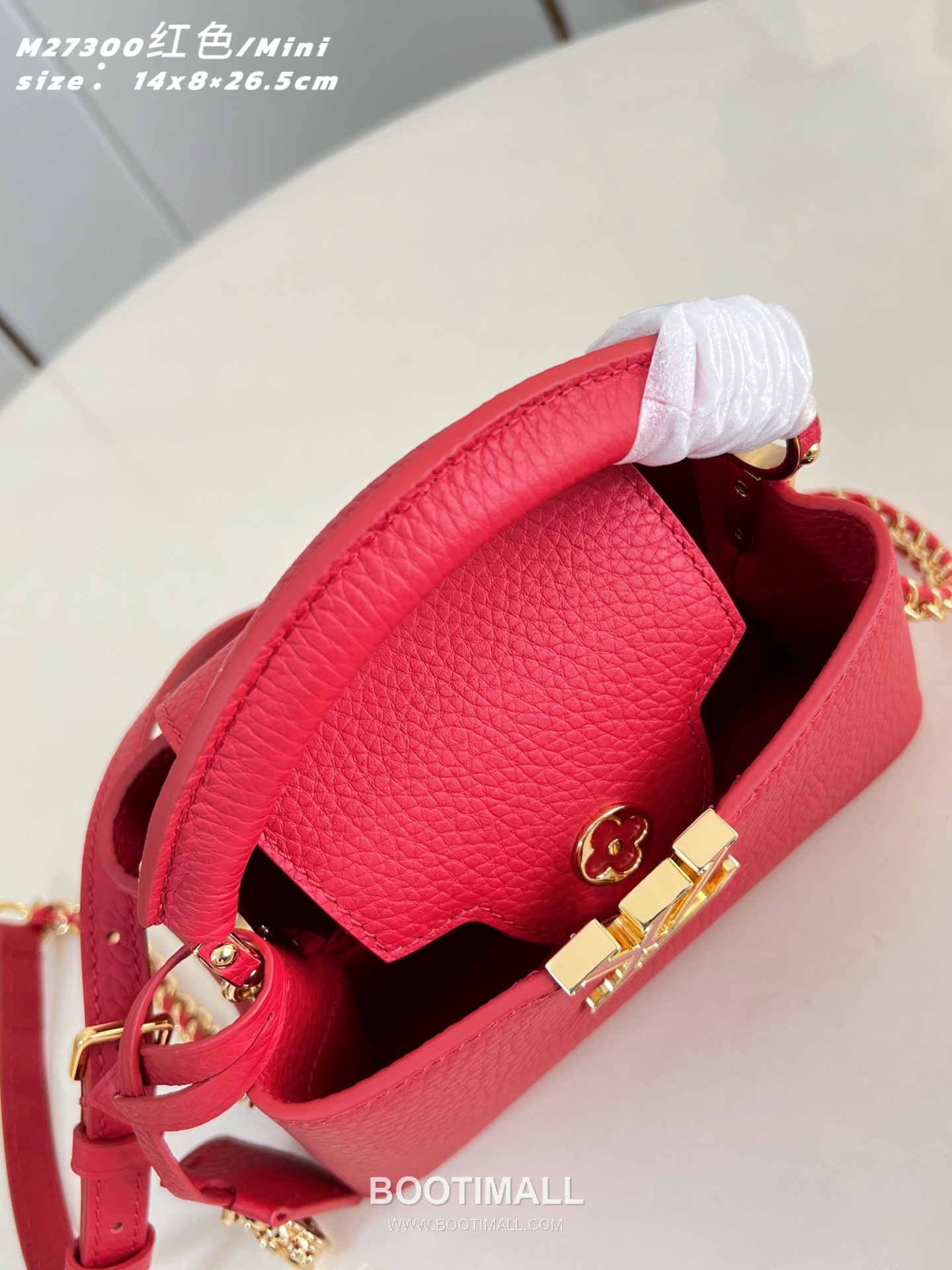 Louis Vuitton Capucines East-West Mini Taurillon Leather Top Handle Bag with Strap Logo Detail 루이비통 카퓌신 이스트웨스트 미니 타우릴론 레더 탑핸들백 M27300 22cm 8