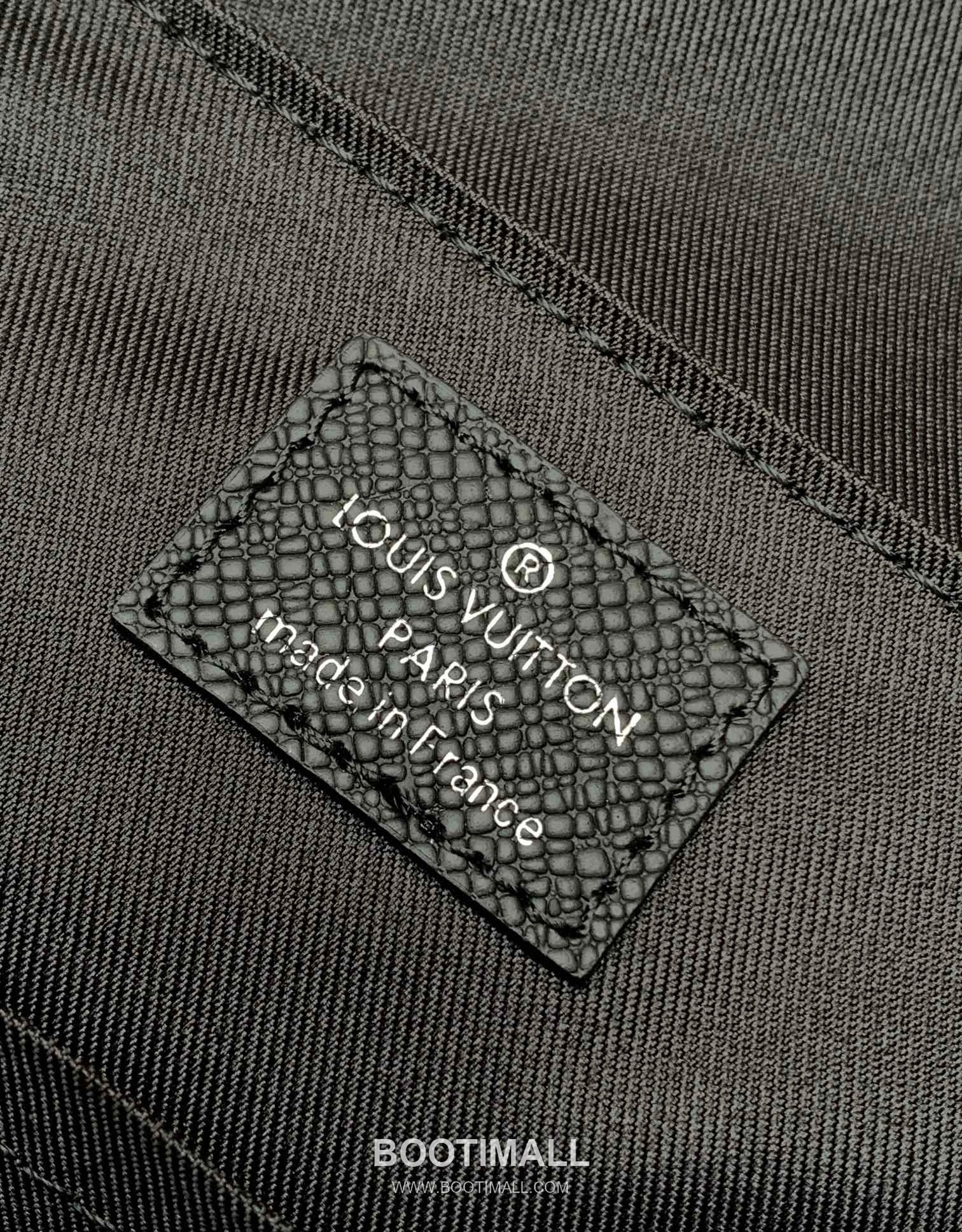 Louis Vuitton District PM Damier Infini Coated Canvas Messenger Bag with Flap Magnetic Detail 루이비통 디스트릭트 PM 다미에 인피니 코팅 캔버스 메신저백 N30850 26cm 10