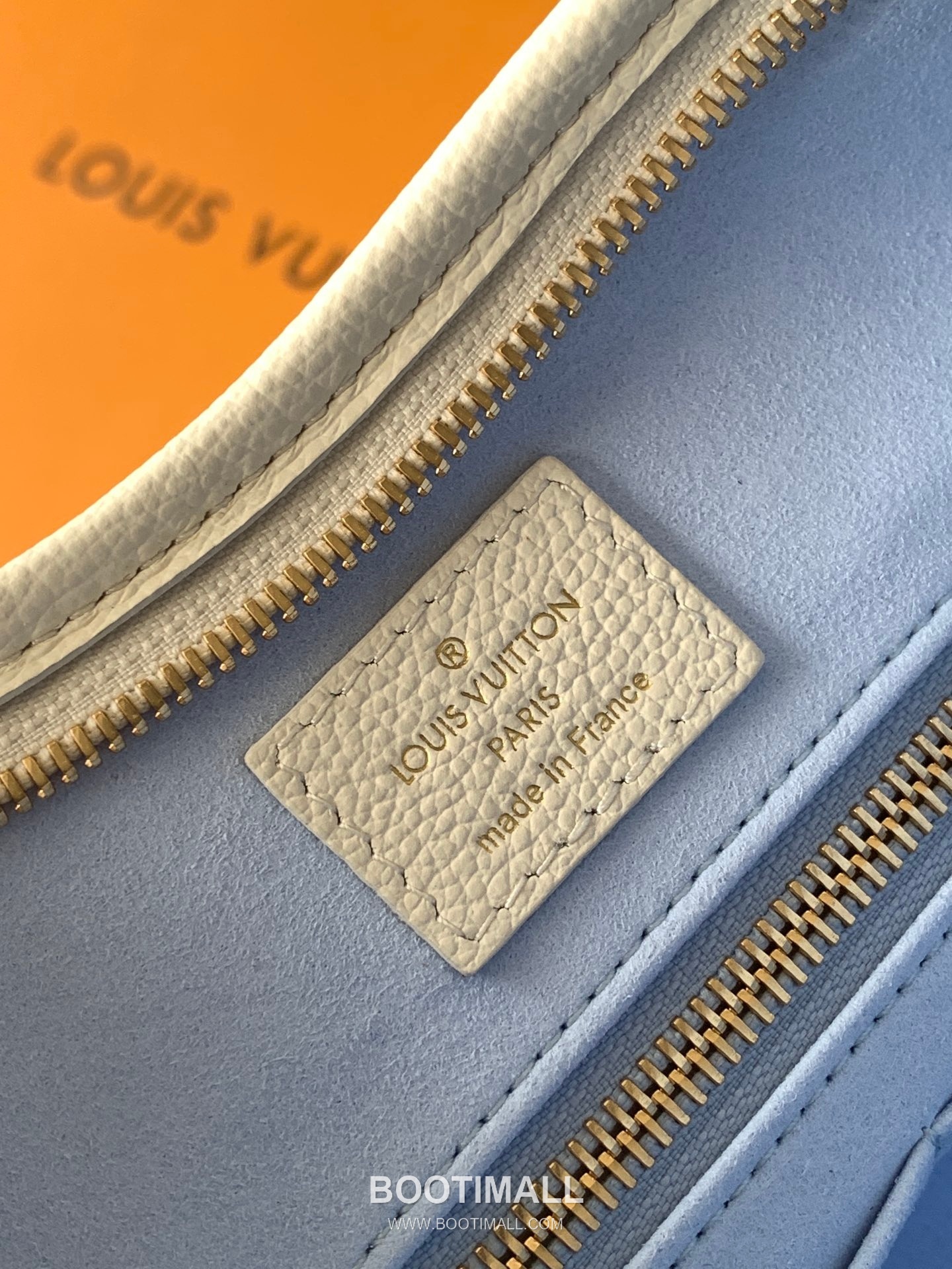 Louis Vuitton CarryAll PM Monogram Empreinte Calfskin Leather Hobo Tote Bag with Tag Strap Detail 루이비통 캐리올 PM 모노그램 앙프렝뜨 카프스킨 레더 호보 토트백 M27573 29cm 10