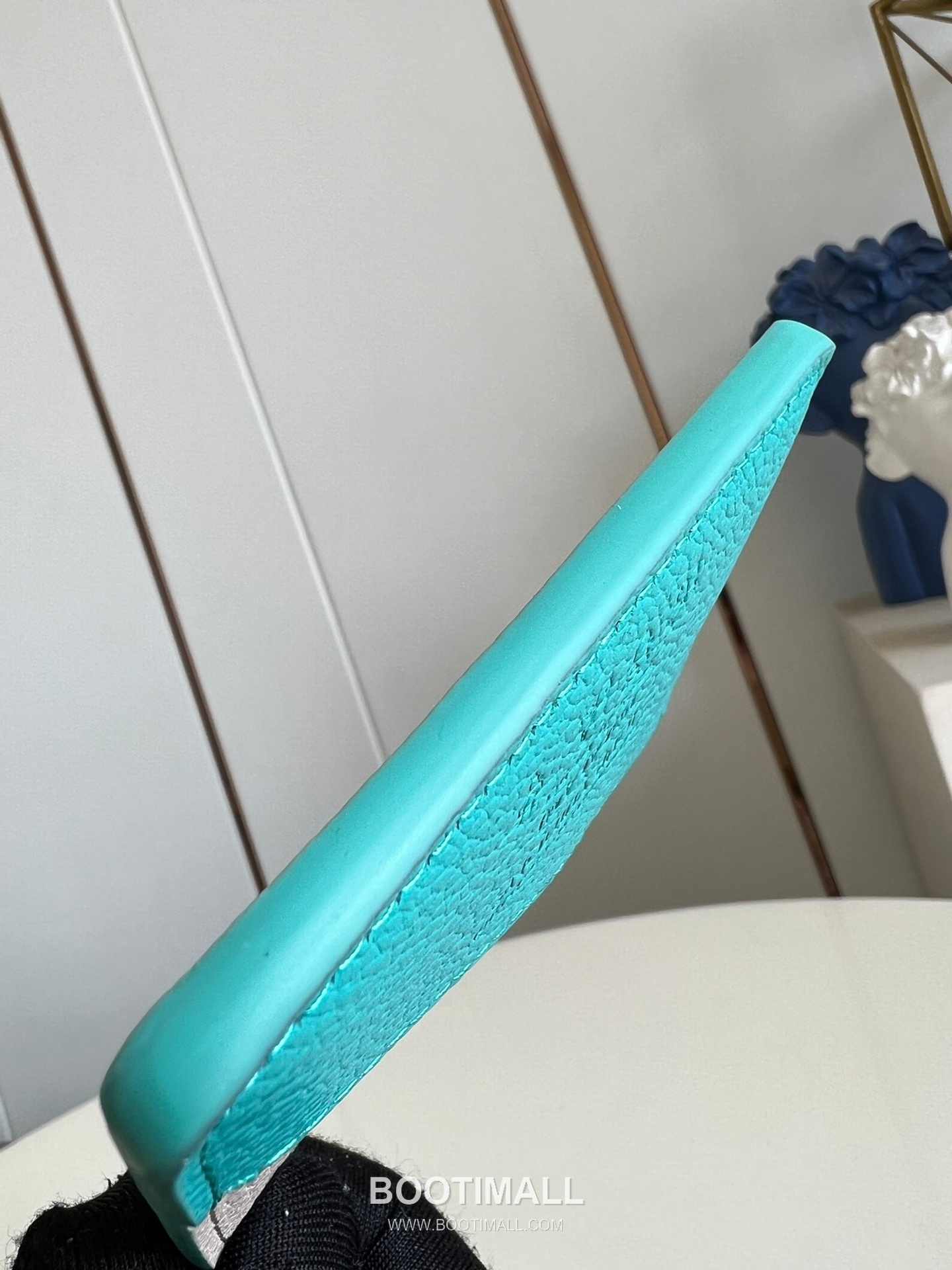 Louis Vuitton x Takashi Murakami Criss-Cross Calfskin Leather Card Holder with Monogram Canvas Detail 루이비통 x 무라카미 다카시 크리스크로스 카프스킨 레더 카드홀더 M14090 10cm 5