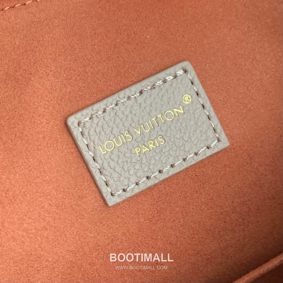 Louis Vuitton Low Key Cookie Calfskin Leather Shoulder Bag with Lock Pouch Detail 루이비통 로우키 쿠키 카프스킨 레더 숄더백 M14635 32cm 8