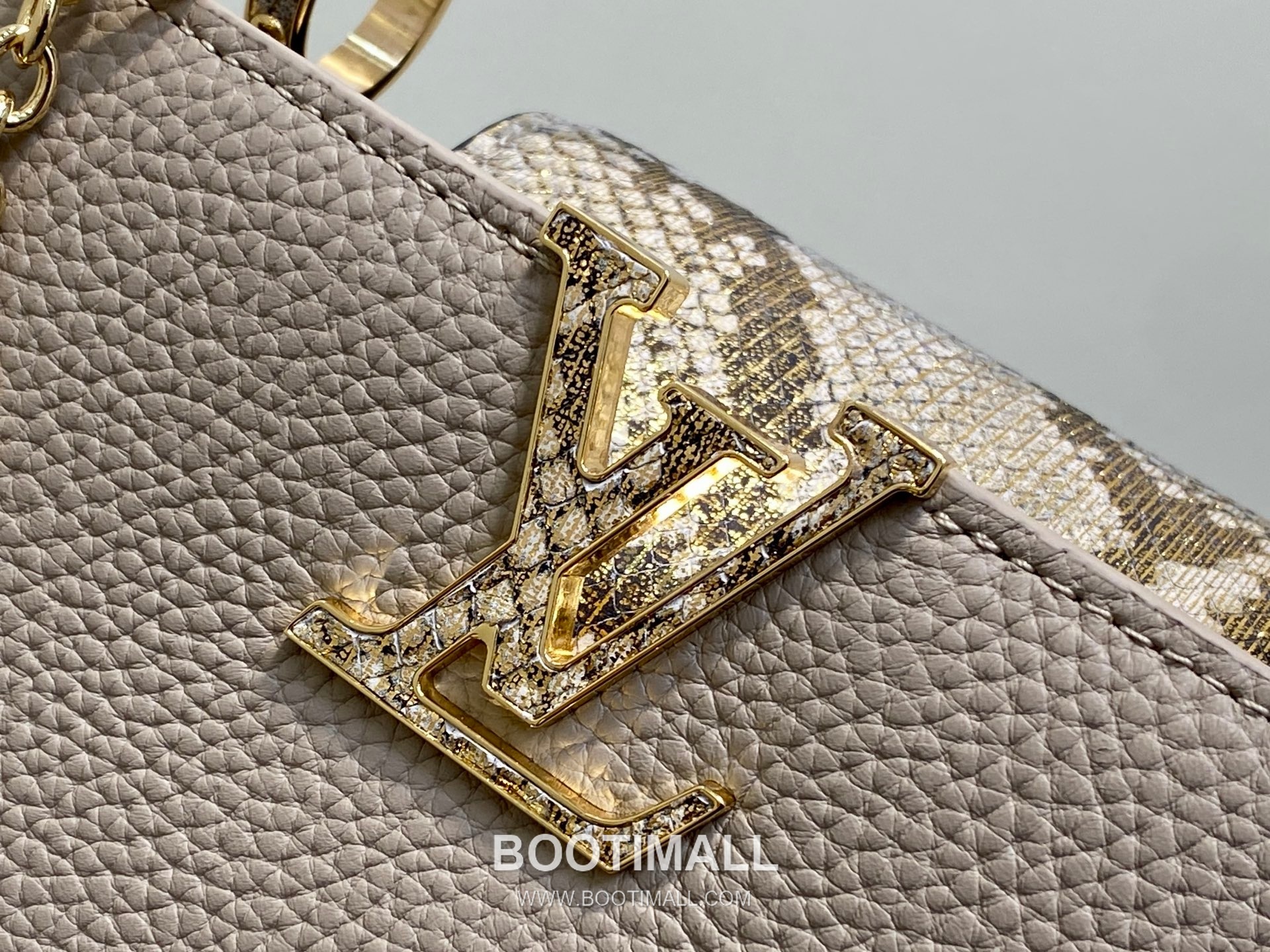 Louis Vuitton Capucines BB Taurillon Leather Top Handle Bag with Python Trim Chain Detail 루이비통 카퓌신 BB 타우릴론 레더 탑핸들백 M89369 27cm 7