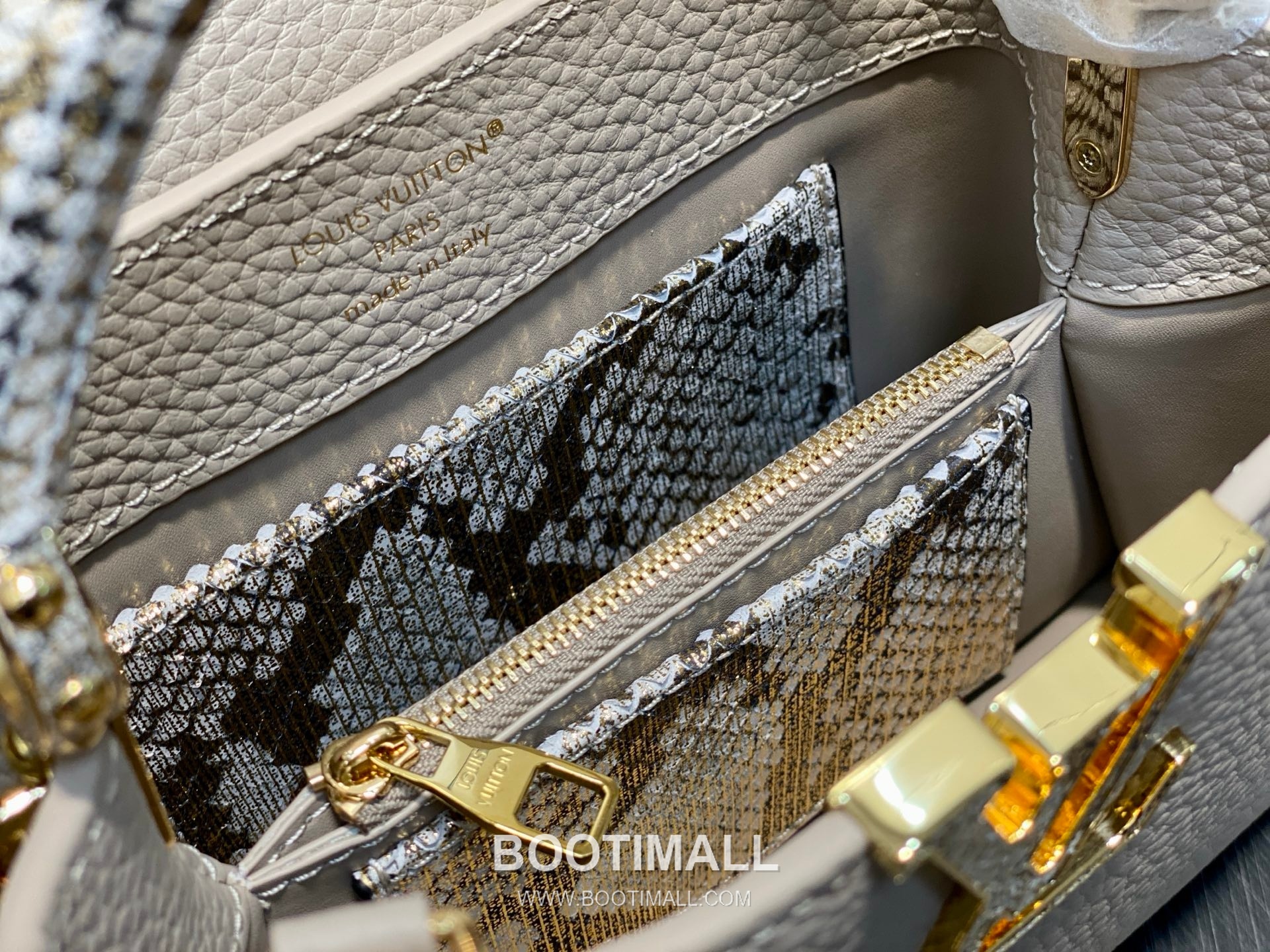 Louis Vuitton Capucines Mini Taurillon Leather Top Handle Bag with Python Trim Chain Detail 루이비통 카퓌신 미니 타우릴론 레더 탑핸들백 M89369 21cm 11