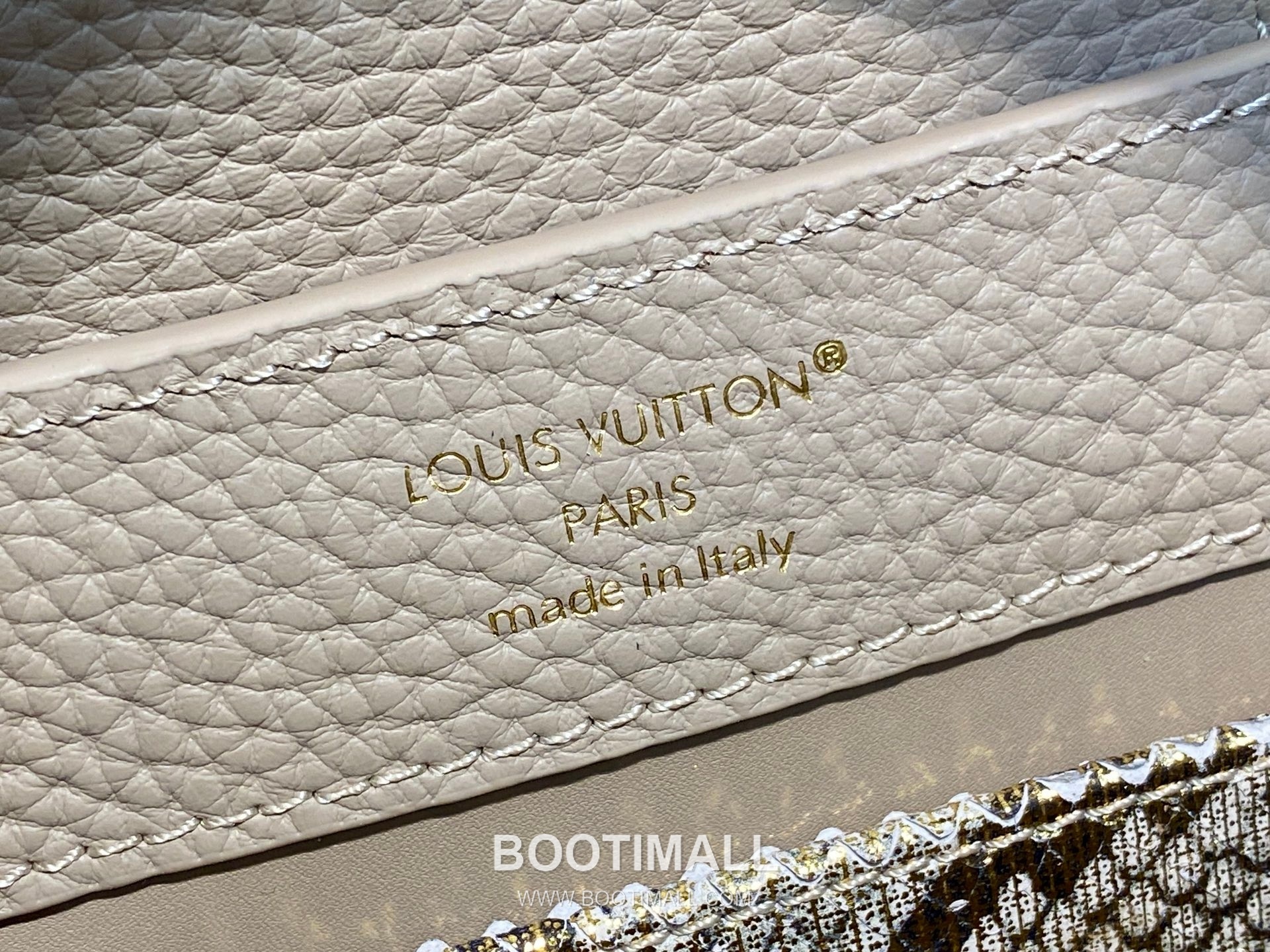 Louis Vuitton Capucines Mini Taurillon Leather Top Handle Bag with Python Trim Chain Detail 루이비통 카퓌신 미니 타우릴론 레더 탑핸들백 M89369 21cm 12