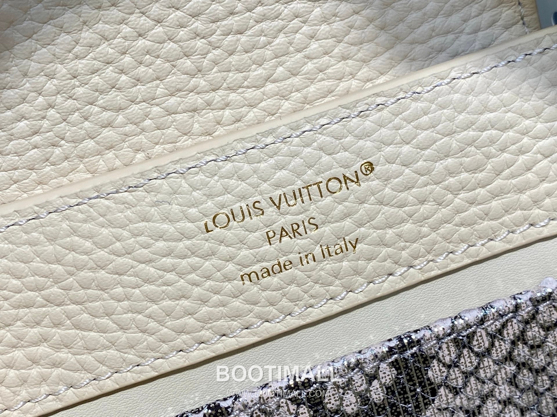Louis Vuitton Capucines Mini Taurillon Leather Top Handle Bag with Python Trim Chain Detail 루이비통 카퓌신 미니 타우릴론 레더 탑핸들백 M89369 21cm 11