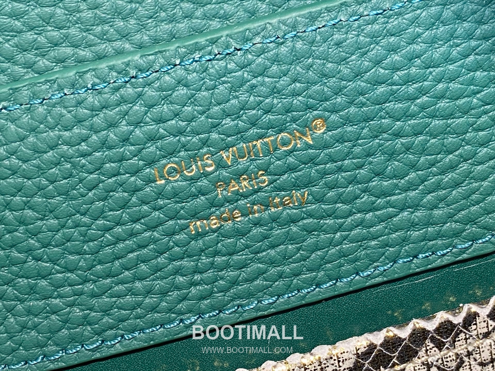 Louis Vuitton Capucines BB Taurillon Leather Top Handle Bag with Python Trim Chain Detail 루이비통 카퓌신 BB 타우릴론 레더 탑핸들백 M89369 27cm 11