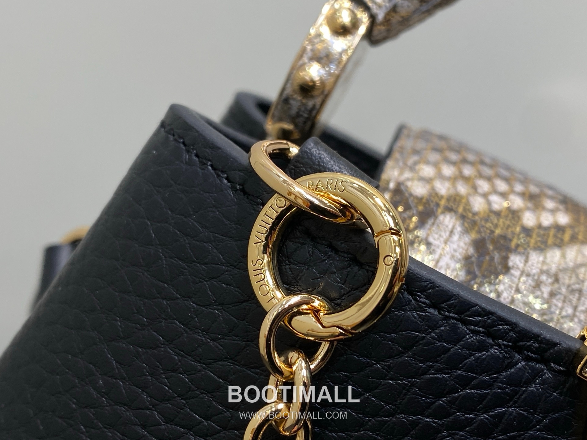 Louis Vuitton Capucines Mini Taurillon Leather Top Handle Bag with Python Trim Chain Detail 루이비통 카퓌신 미니 타우릴론 레더 탑핸들백 M89369 21cm 6