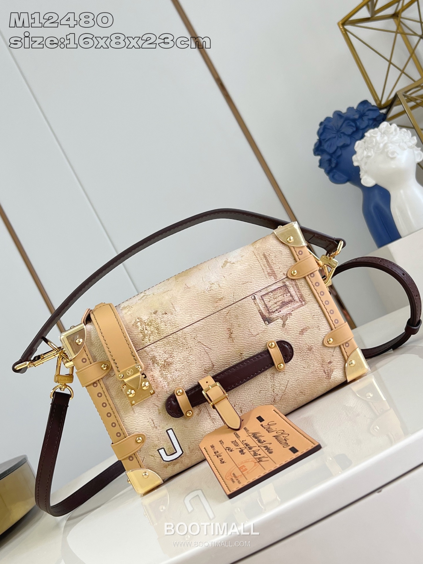 Louis Vuitton Side Trunk Monogram Canvas Leather Crossbody Bag with Lock Detail 루이비통 사이드 트렁크 모노그램 캔버스 레더 크로스바디백 M12480 23.5cm 1