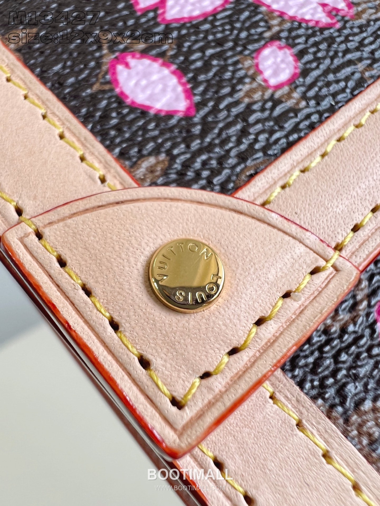 Louis Vuitton Victorine Monogram Canvas Wallet with Cherry Blossom Flap Detail 루이비통 빅토린 모노그램 캔버스 반지갑 M13427 12cm 3