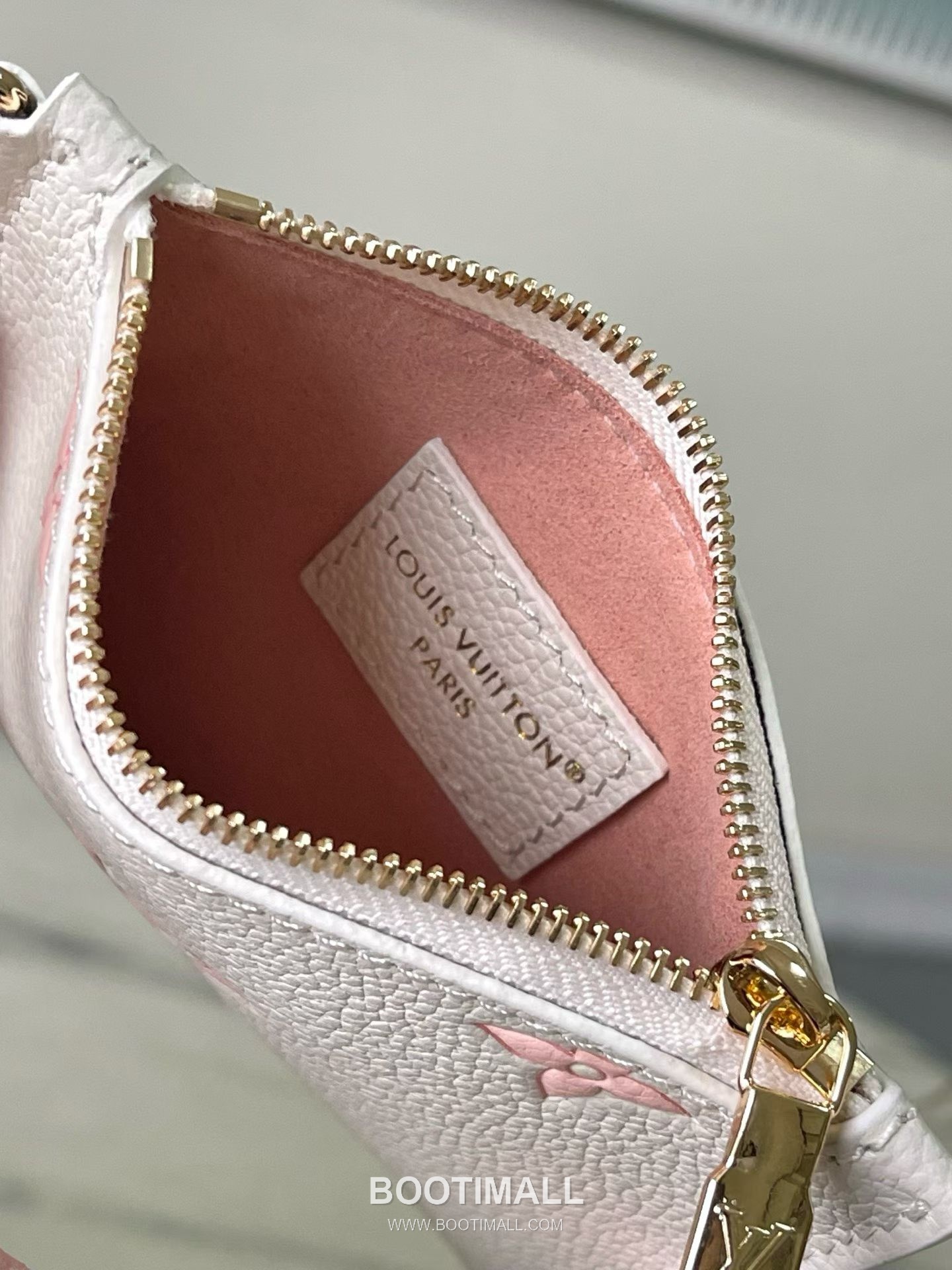 Louis Vuitton All In BB Monogram Empreinte Calfskin Leather Hobo Tote Bag with Lock Tag Detail 루이비통 올인 BB 모노그램 앙프렝뜨 카프스킨 레더 호보 토트백 M28315 16cm 8