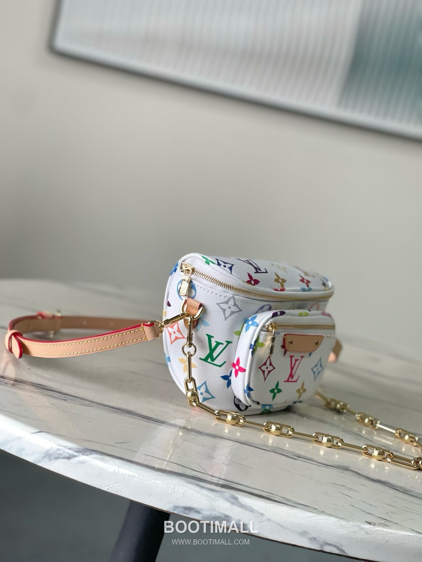 Louis Vuitton Mini Bumbag Monogram Empreinte Calfskin Leather Belt Bag with Chain Strap Detail 루이비통 미니 범백 모노그램 앙프렝뜨 카프스킨 레더 벨트백 M28326 17cm 2