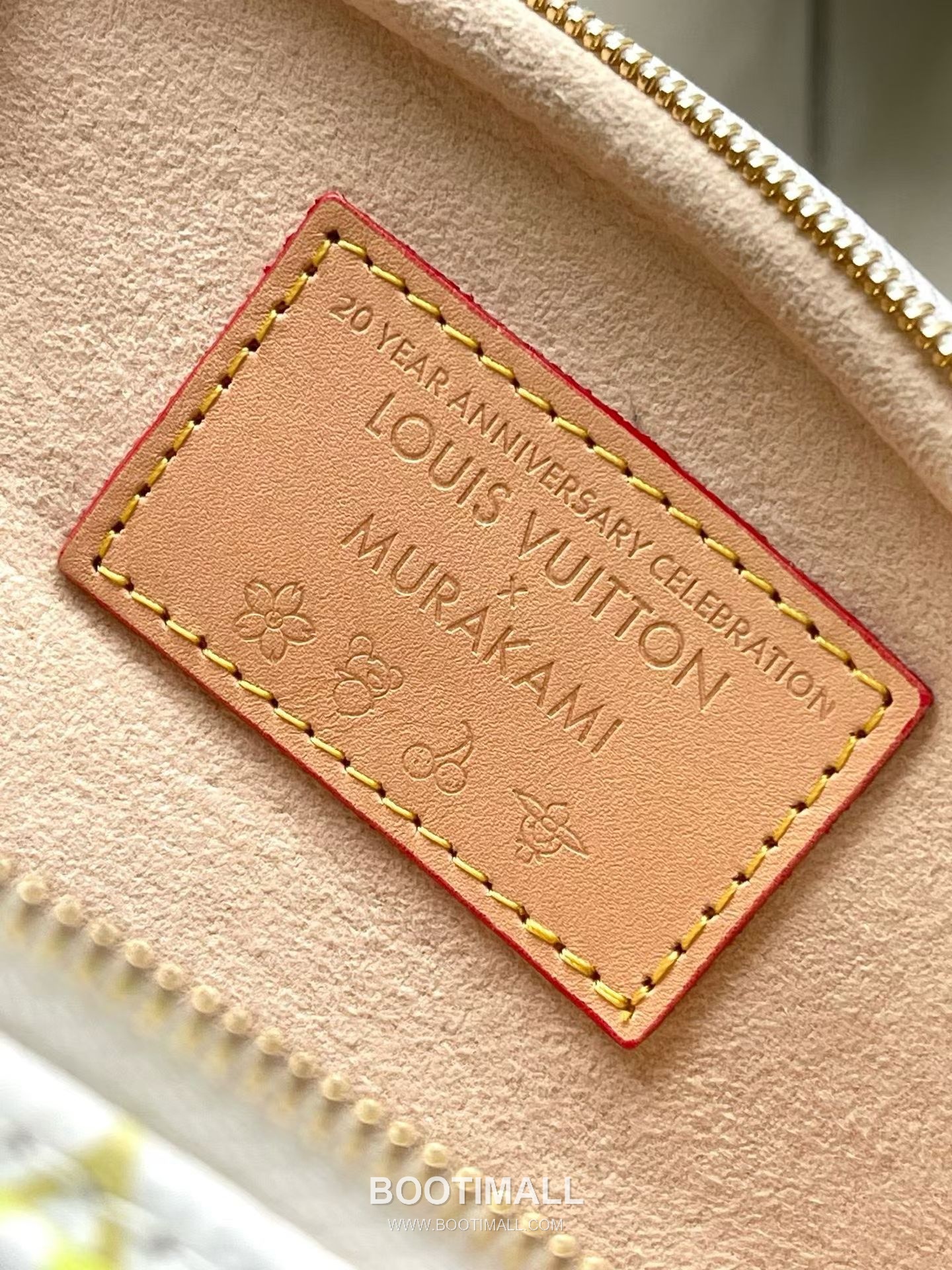 Louis Vuitton Mini Bumbag Monogram Empreinte Calfskin Leather Belt Bag with Chain Strap Detail 루이비통 미니 범백 모노그램 앙프렝뜨 카프스킨 레더 벨트백 M28326 17cm 8