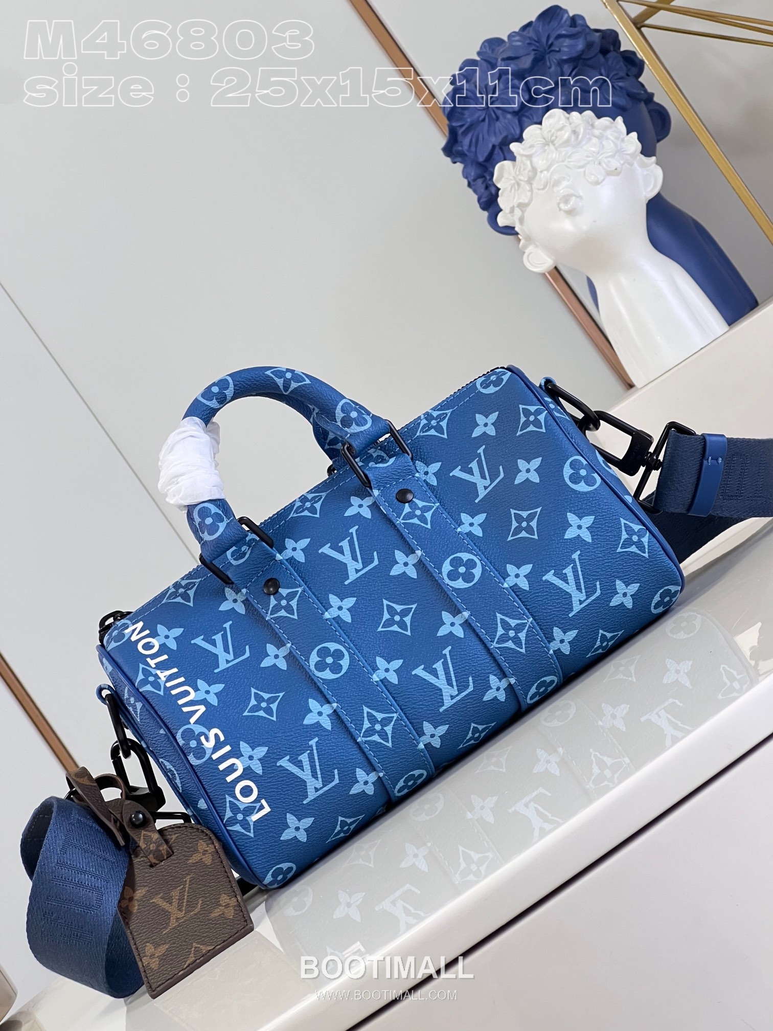 Louis Vuitton Keepall Bandoulière 25 Bag Coated Canvas Leather Trim Duffle Shoulder Bag with Strap 루이비통 키폴 반둘리에 25 코팅 캔버스 레더 트리밍 더플 숄더백 스트랩 M46803 25cm 1