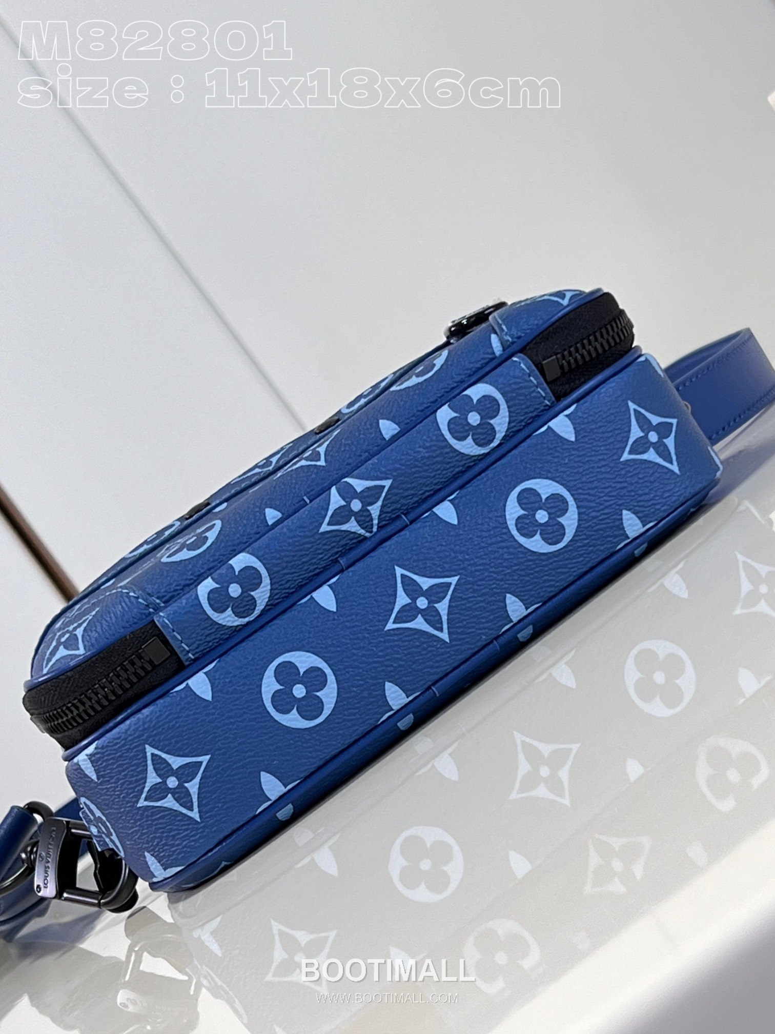 Louis Vuitton Nano Alpha Monogram Canvas Crossbody Bag with Front Pocket Strap Detail 루이비통 나노 알파 모노그램 캔버스 크로스바디백 M82801 11cm 5