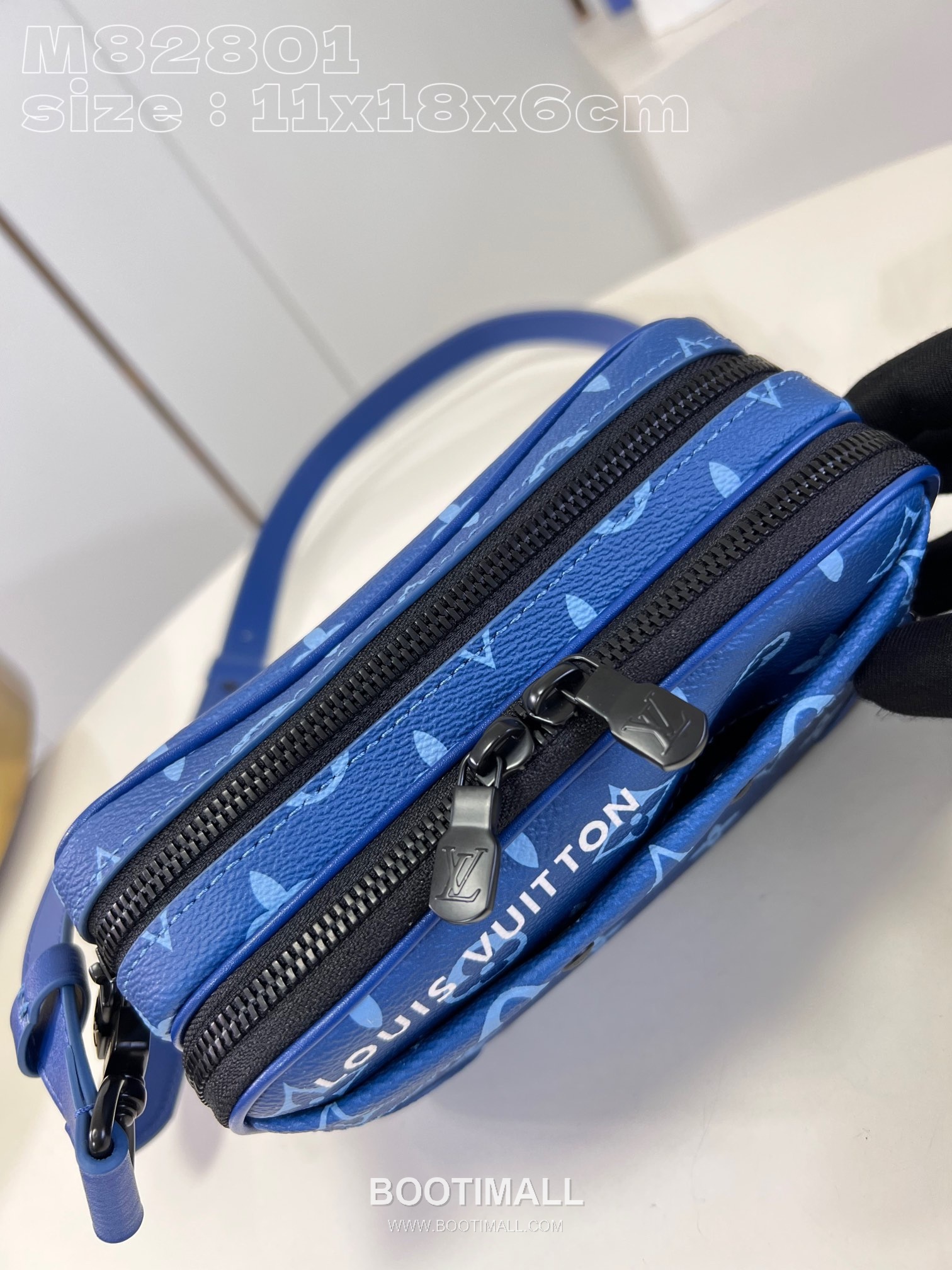 Louis Vuitton Nano Alpha Monogram Canvas Crossbody Bag with Front Pocket Strap Detail 루이비통 나노 알파 모노그램 캔버스 크로스바디백 M82801 11cm 6