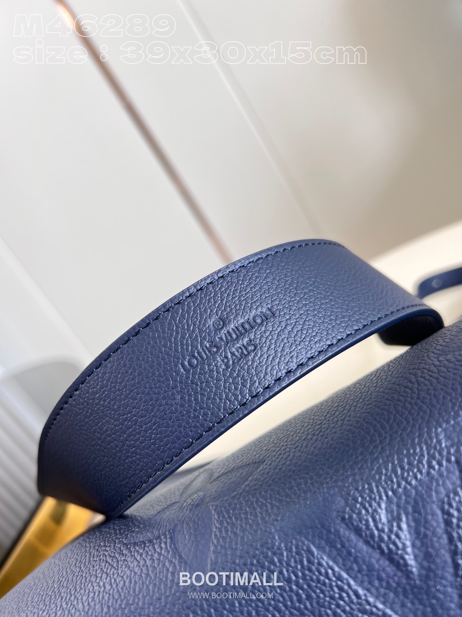 Louis Vuitton CarryAll MM Monogram Empreinte Calfskin Leather Hobo Tote Bag with Strap Pouch Detail 루이비통 캐리올 MM 모노그램 앙프렝뜨 카프스킨 레더 호보 토트백 M46289 39cm 6