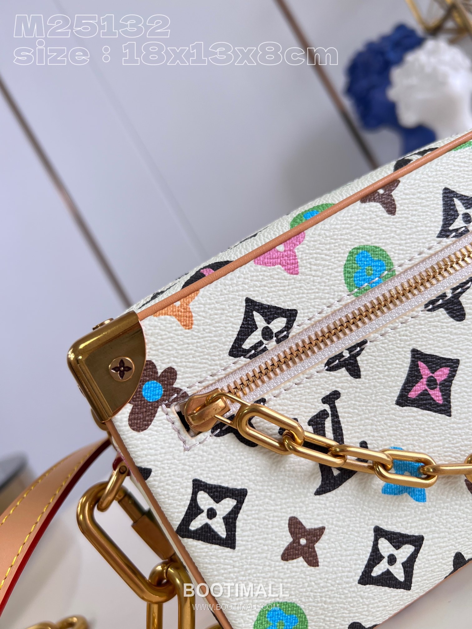 Louis Vuitton Mini Soft Trunk Monogram Canvas Crossbody Bag with Chain Zip Detail 루이비통 미니 소프트 트렁크 모노그램 캔버스 크로스바디백 M25132 18.5cm 2