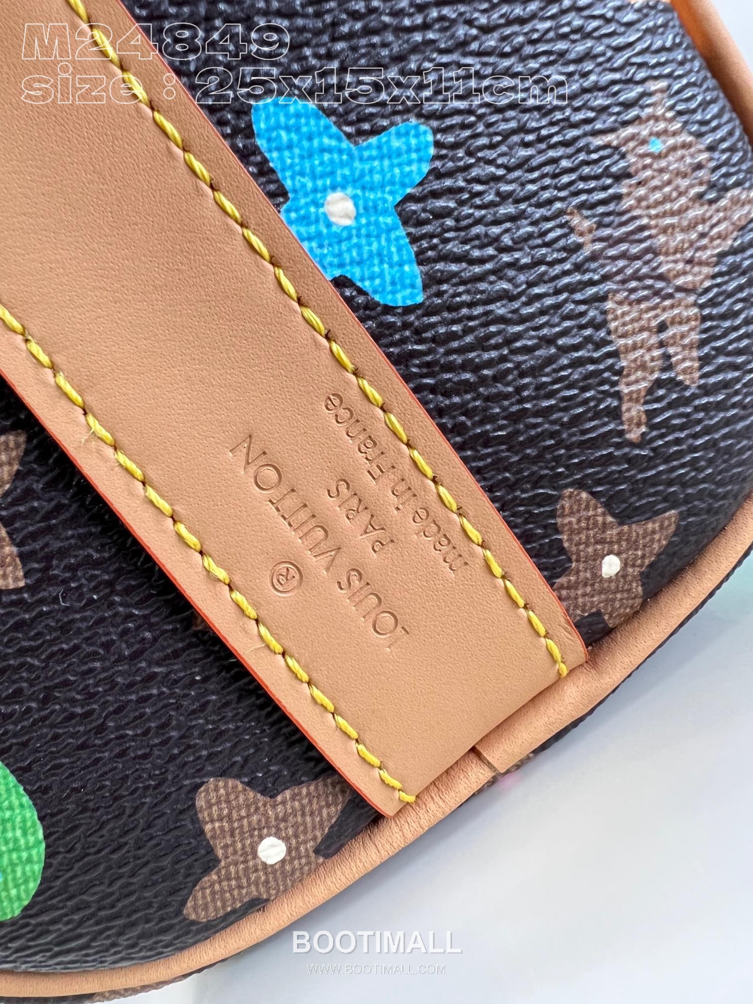 Louis Vuitton Keepall Bandoulière 25 Monogram Canvas Duffle Bag with Strap Name Tag Detail 루이비통 키폴 반둘리에 25 모노그램 캔버스 더플백 M24849 25cm 4