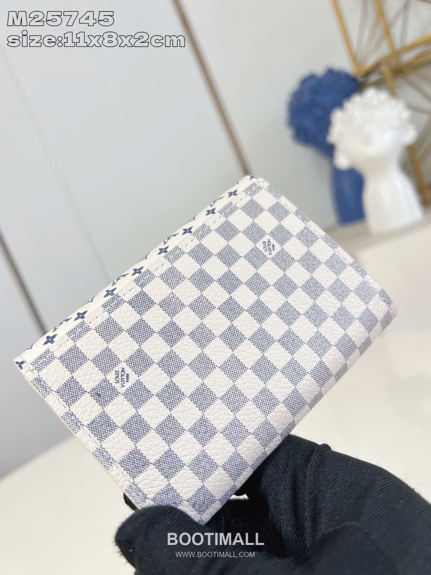 Louis Vuitton Rosalie Calfskin Leather Coin Wallet with Flap Card Slot Detail 루이비통 로잘리 카프스킨 레더 코인 월렛 M25745 11cm 4