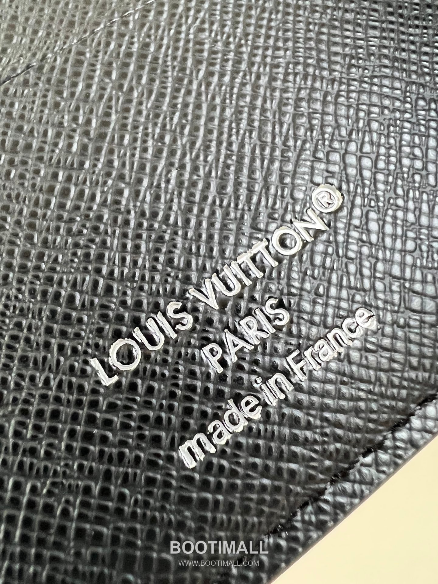 Louis Vuitton Multiple Monogram Canvas Wallet with Card Slot Pocket Detail 루이비통 멀티플 모노그램 캔버스 반지갑 M14691 11.5cm 6