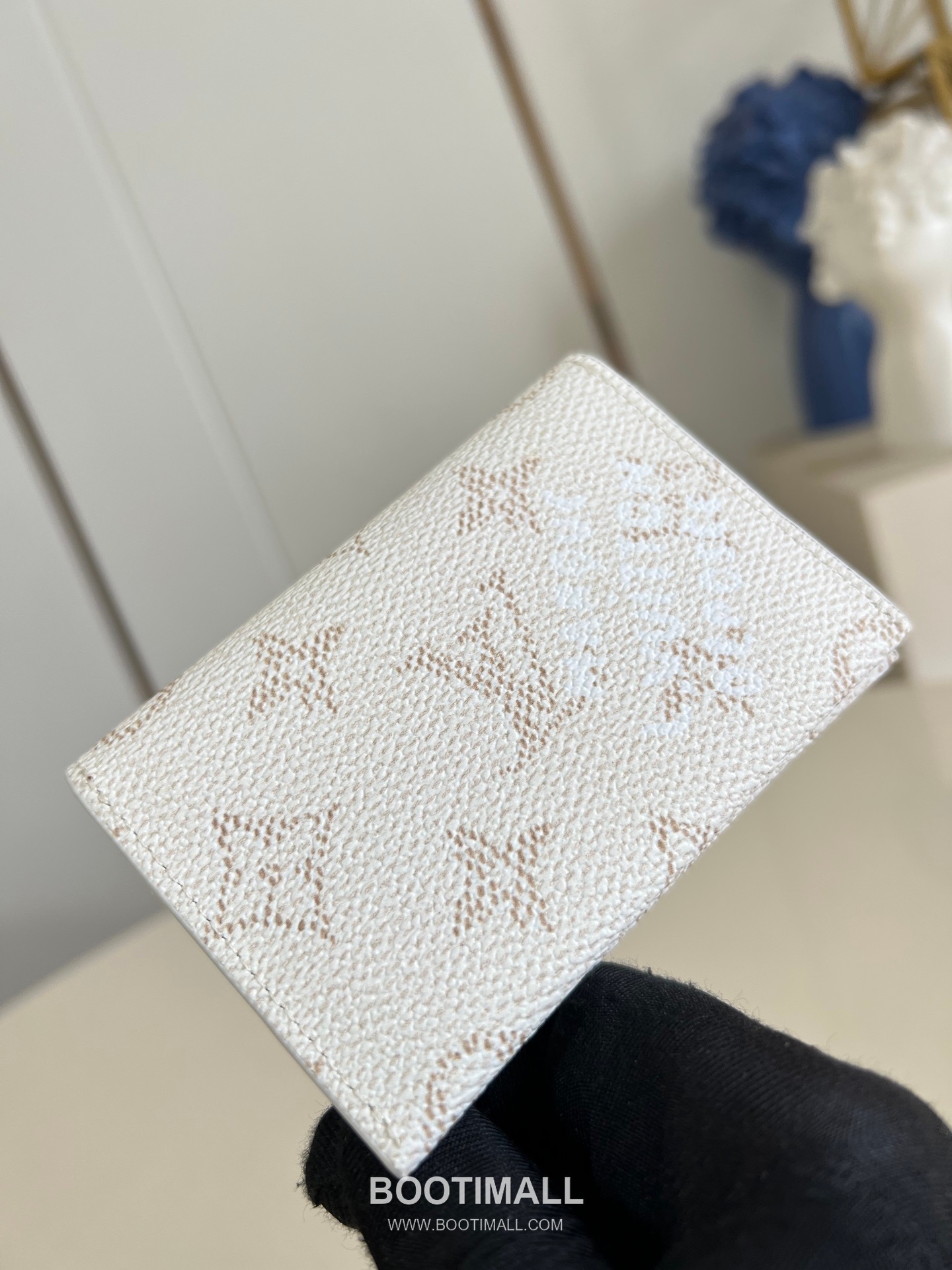 Louis Vuitton Enveloppe Carte de Visite Monogram Canvas Card Holder with Snap Button Flap Detail 루이비통 엔벨로프 카드 드 비지트 모노그램 캔버스 카드홀더 M14817 10.5cm 2