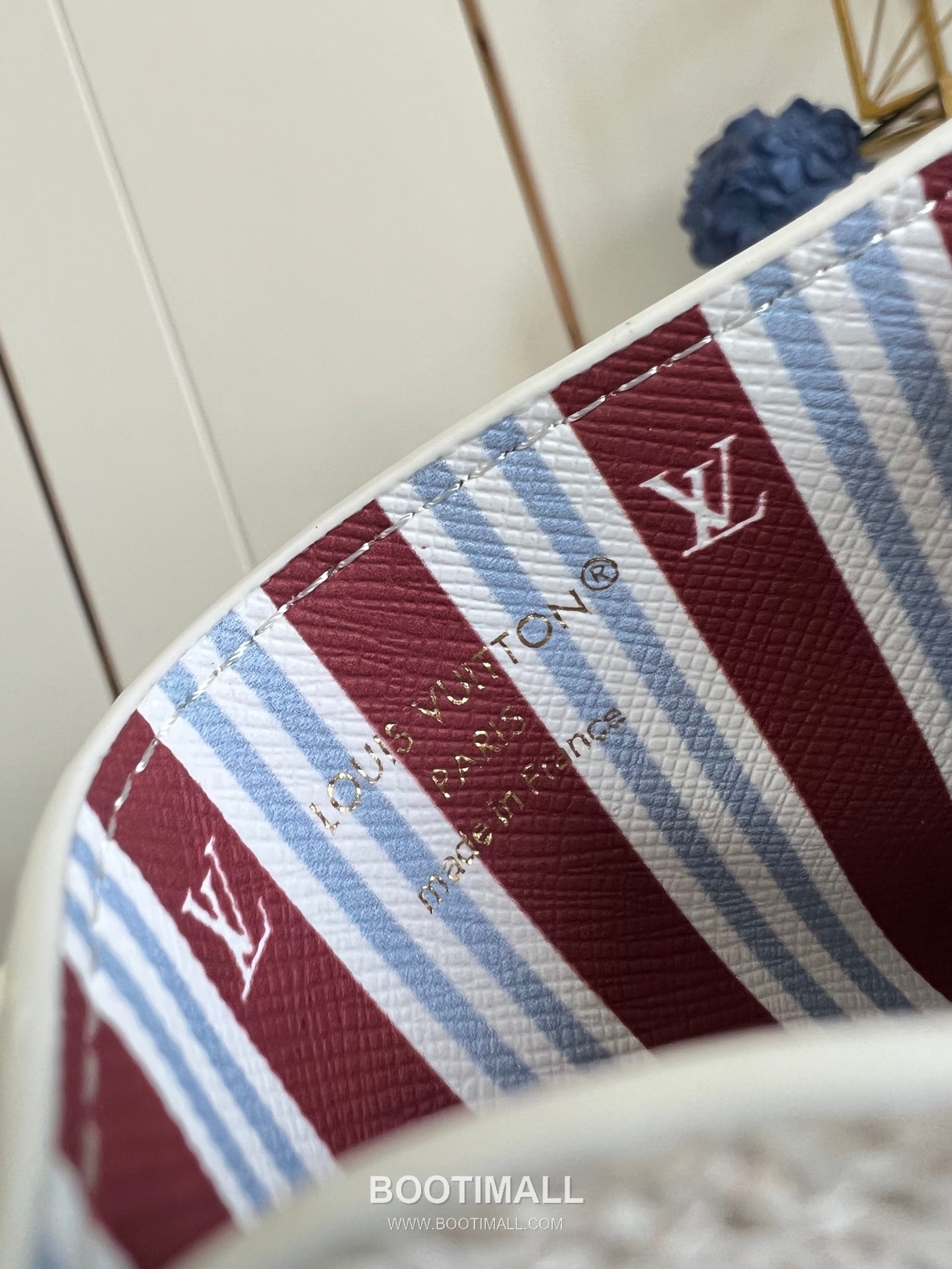 Louis Vuitton Monogram Eclipse Canvas Card Holder with Slot Pocket Detail 루이비통 모노그램 이클립스 캔버스 카드홀더 M14766 11cm 6