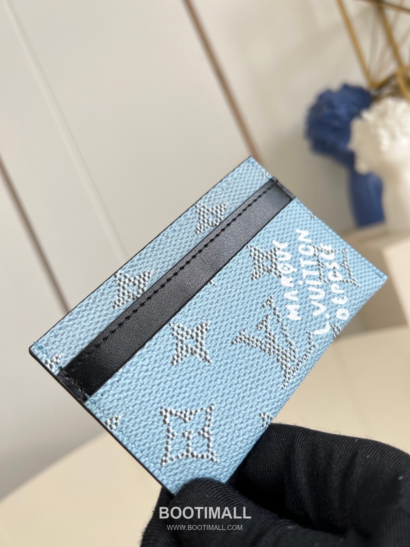 Louis Vuitton Monogram Eclipse Canvas Card Holder with Slot Pocket Detail 루이비통 모노그램 이클립스 캔버스 카드홀더 M14766 11cm 2