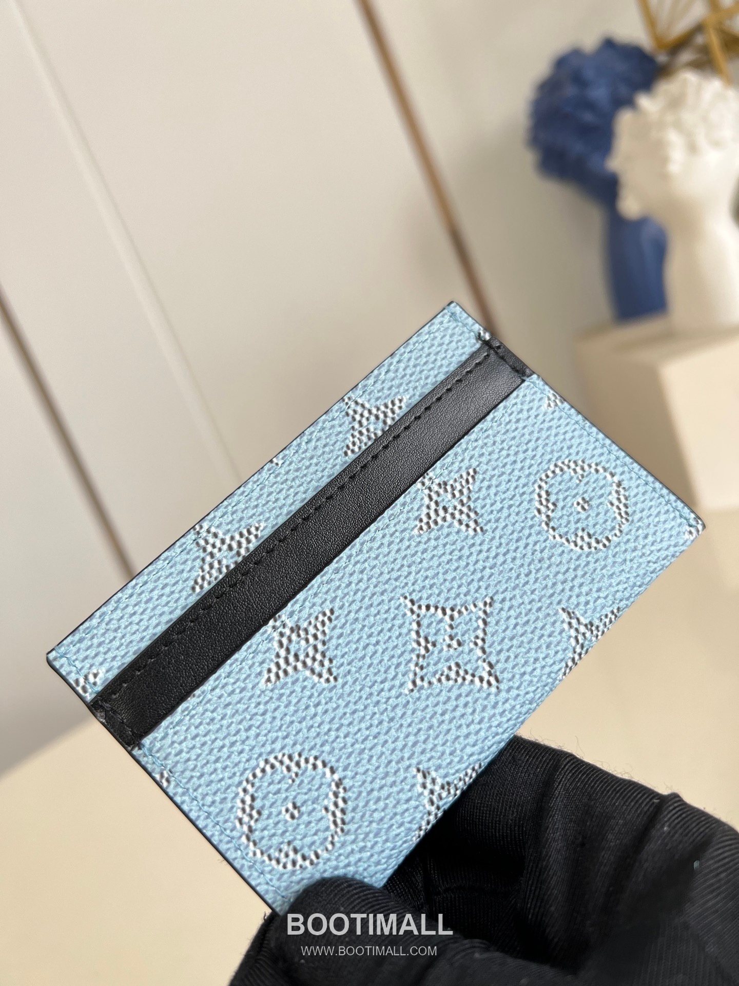 Louis Vuitton Monogram Eclipse Canvas Card Holder with Slot Pocket Detail 루이비통 모노그램 이클립스 캔버스 카드홀더 M14766 11cm 4