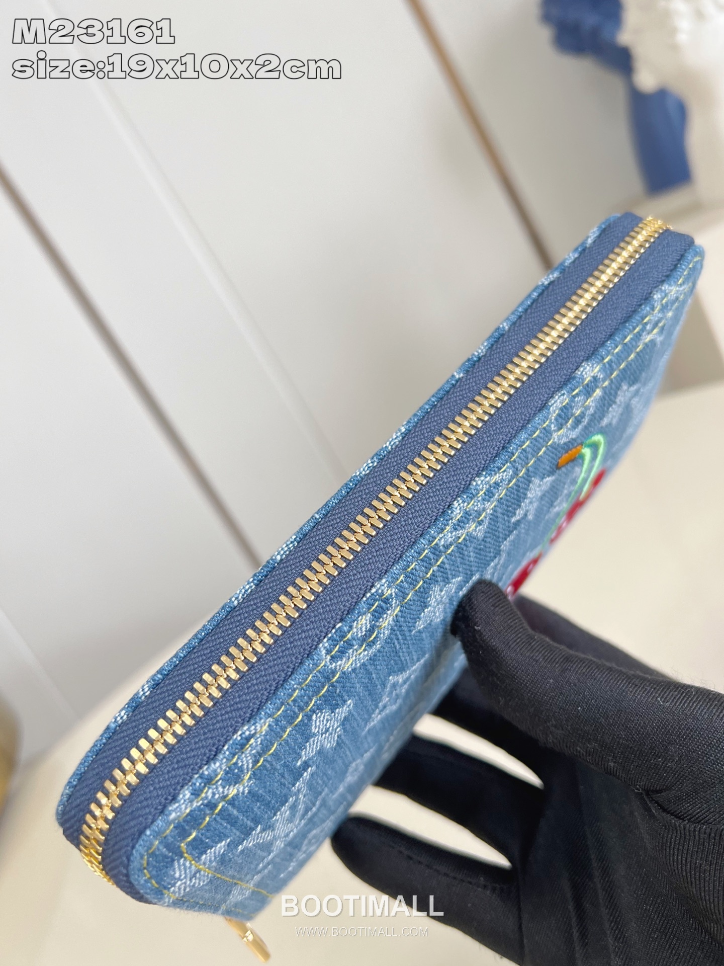 Louis Vuitton Zippy Monogram Denim Canvas Wallet with Cherry Zip Pocket Detail 루이비통 지피 모노그램 데님 캔버스 장지갑 M23161 19.5cm 6