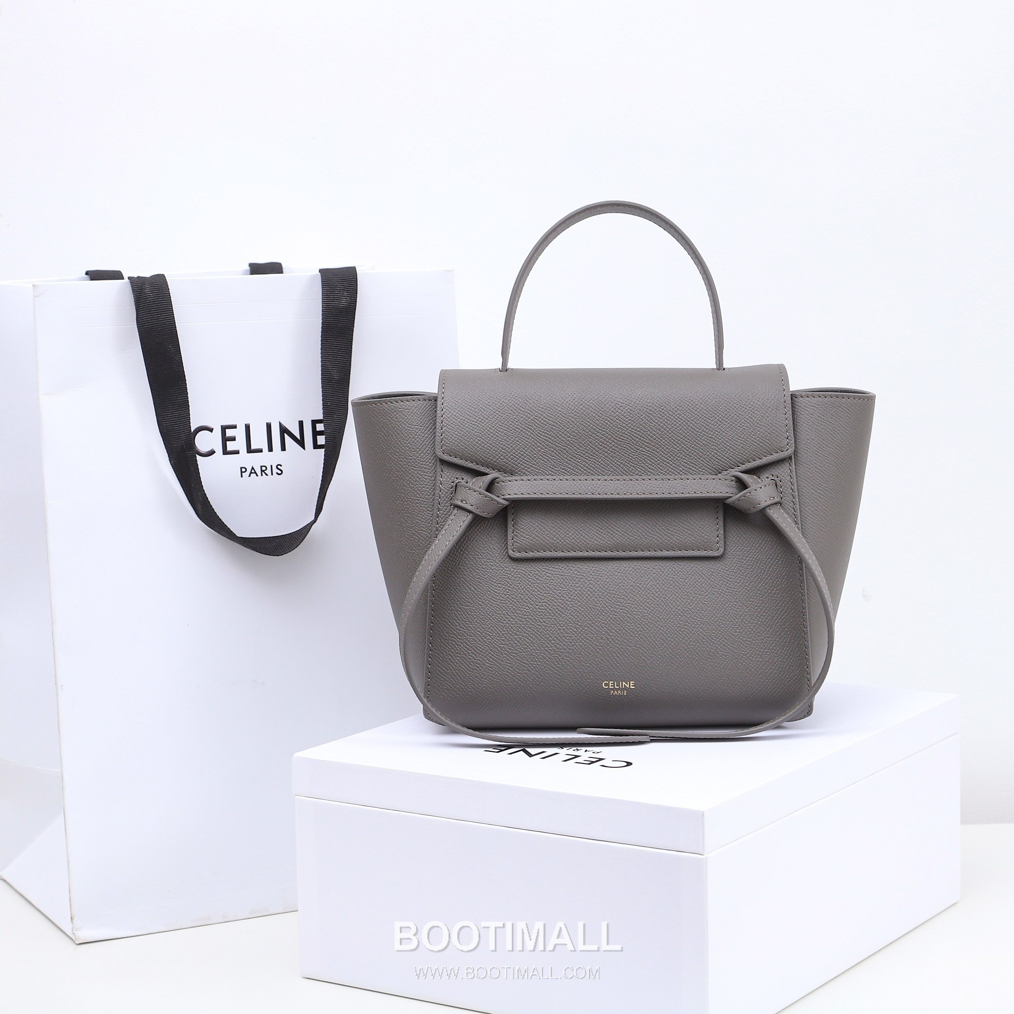 Celine Calfskin Leather Bucket Crossbody Bag with Flap Zip Strap Detail 셀린느 카프스킨 레더 버킷 크로스바디백 175519 20cm 1
