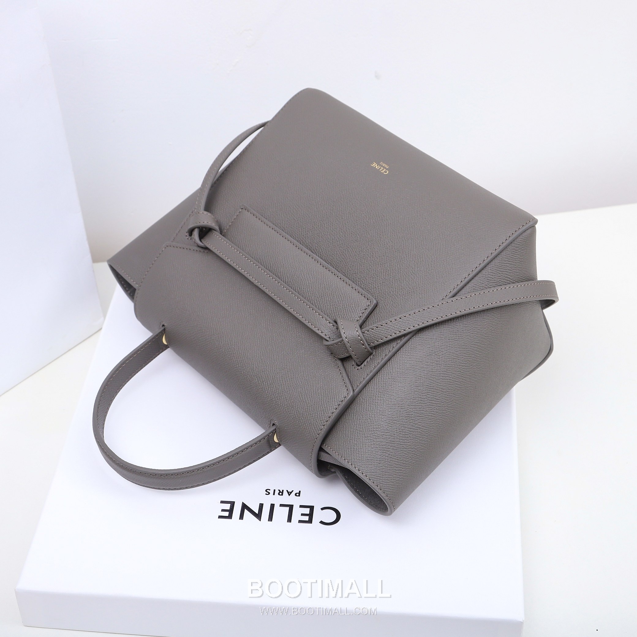 Celine Calfskin Leather Bucket Shoulder Bag with Flap Zip Strap Detail 셀린느 카프스킨 레더 버킷 숄더백 175520 24cm 6