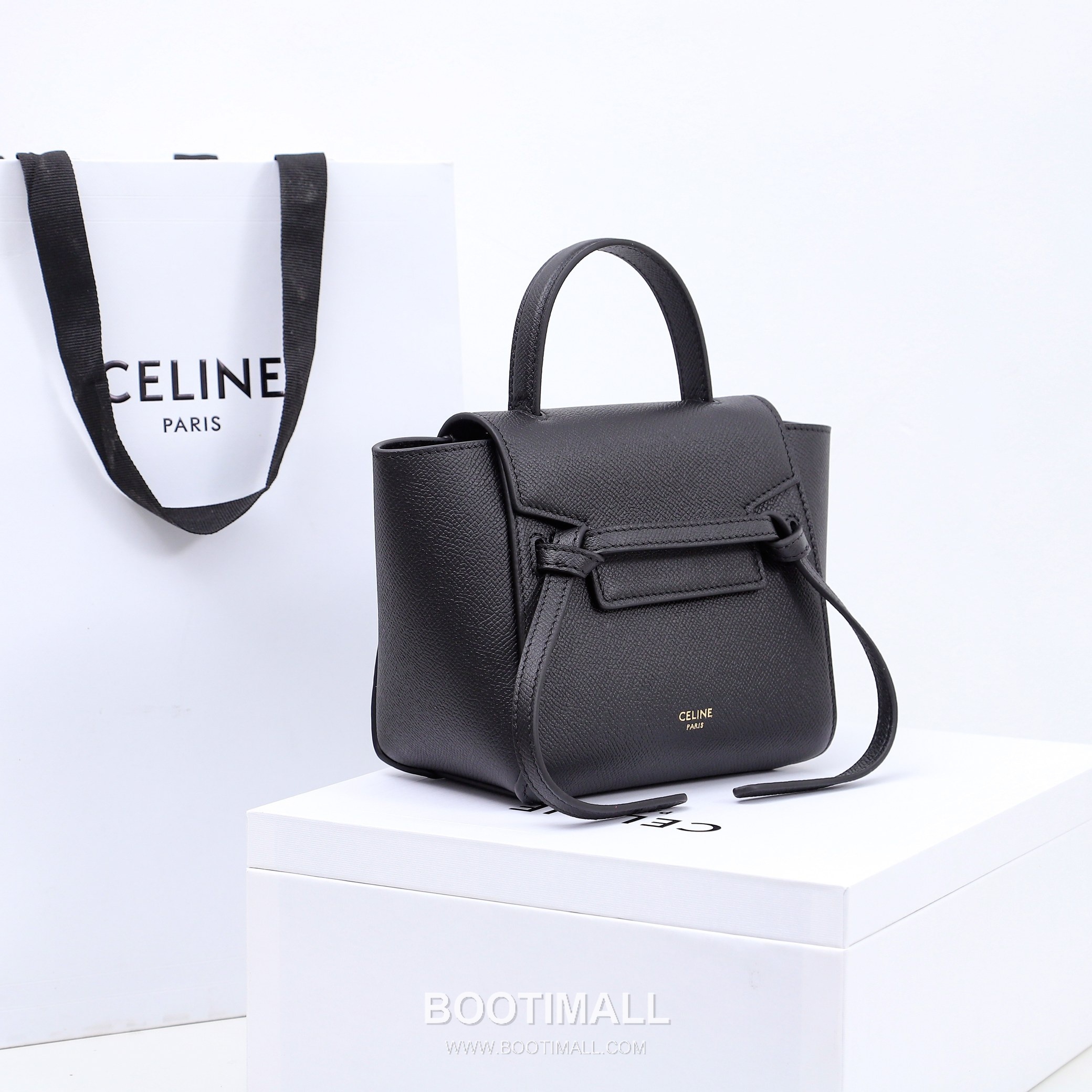 Celine Calfskin Leather Crossbody Bag with Flap Zip Strap Detail 셀린느 카프스킨 레더 크로스바디백 194263 15cm 2