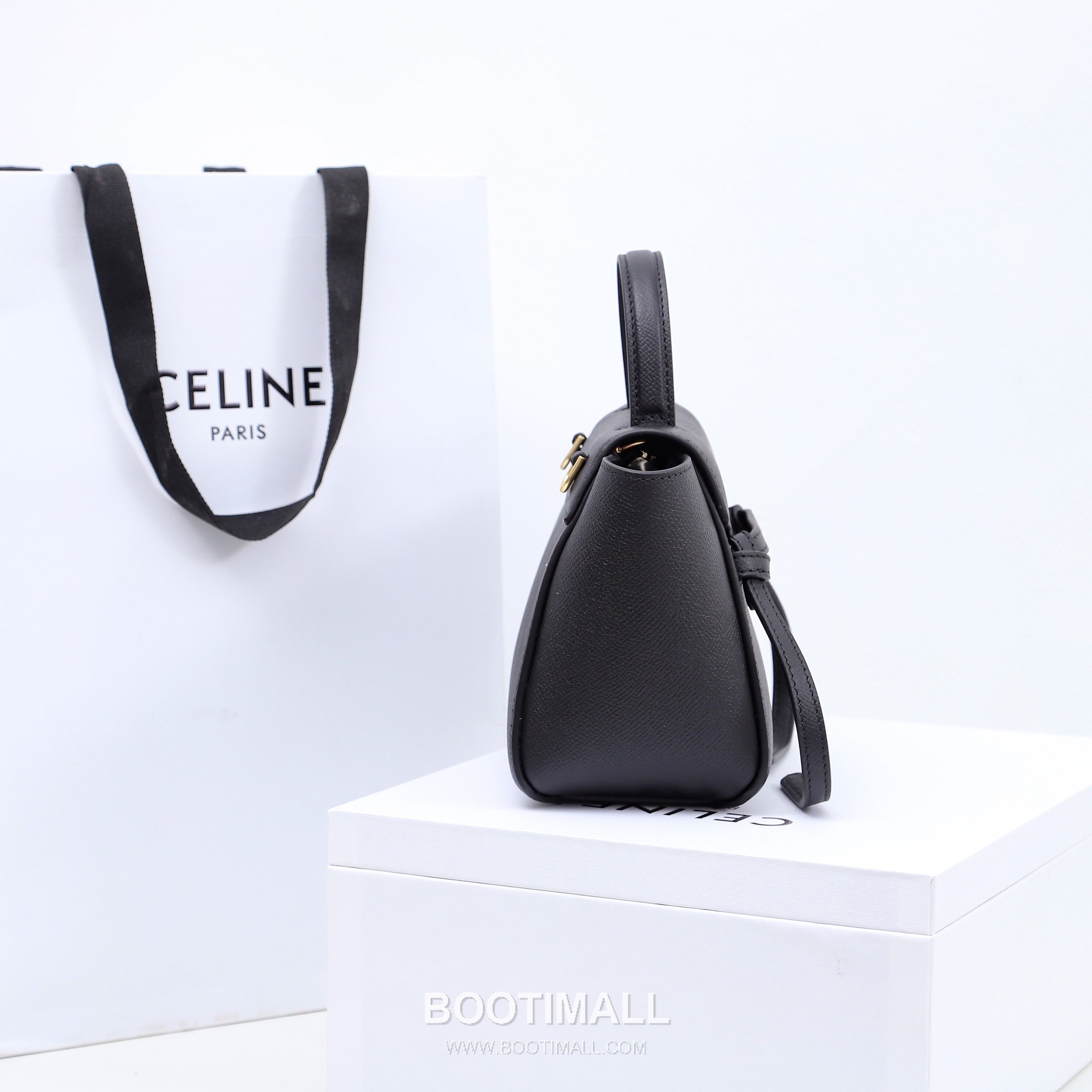 Celine Calfskin Leather Crossbody Bag with Flap Zip Strap Detail 셀린느 카프스킨 레더 크로스바디백 194263 15cm 3