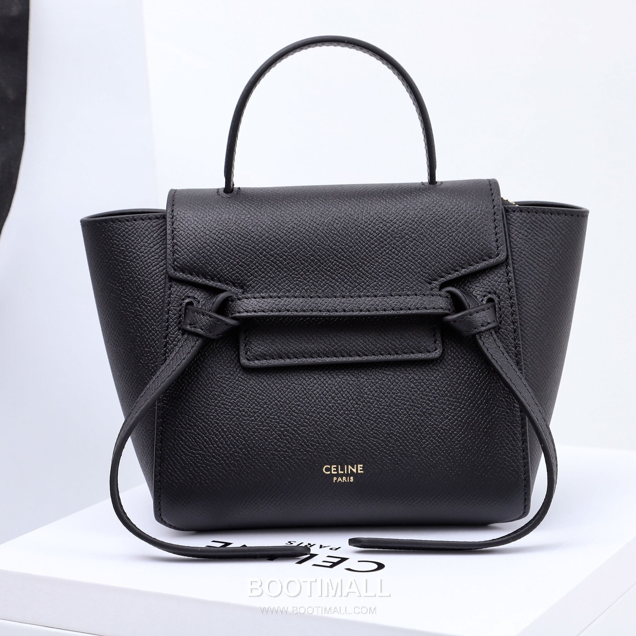 Celine Calfskin Leather Crossbody Bag with Flap Zip Strap Detail 셀린느 카프스킨 레더 크로스바디백 194263 15cm 5