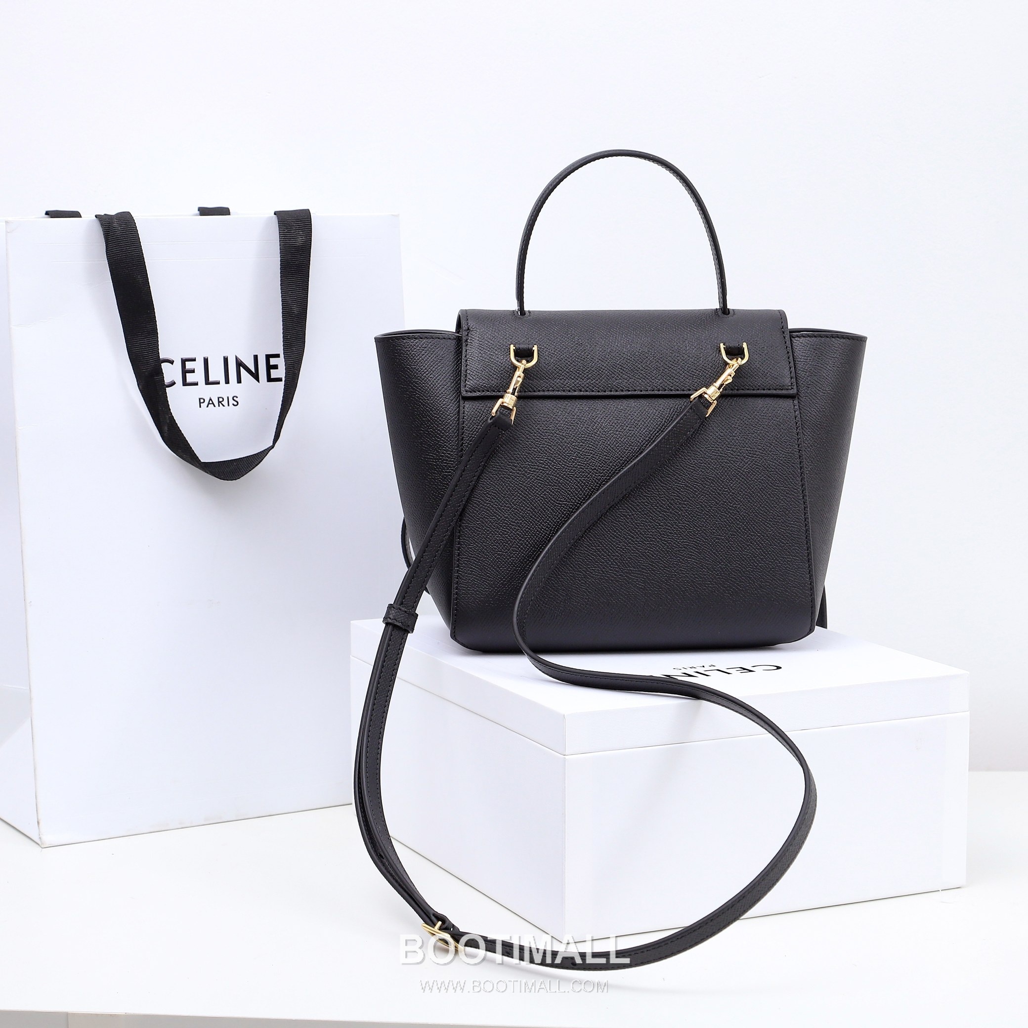 Celine Calfskin Leather Bucket Crossbody Bag with Flap Zip Strap Detail 셀린느 카프스킨 레더 버킷 크로스바디백 175519 20cm 4