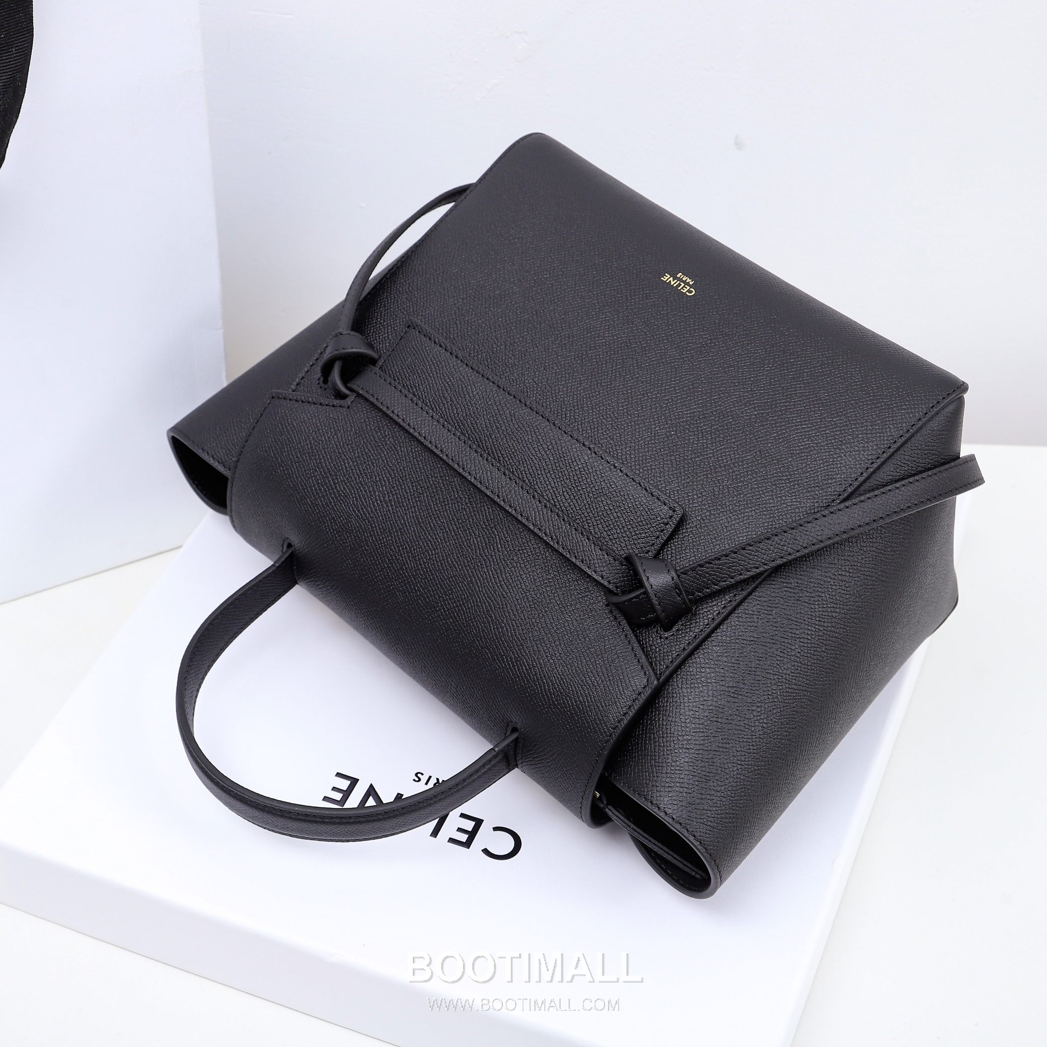 Celine Calfskin Leather Bucket Shoulder Bag with Flap Zip Strap Detail 셀린느 카프스킨 레더 버킷 숄더백 175520 24cm 6