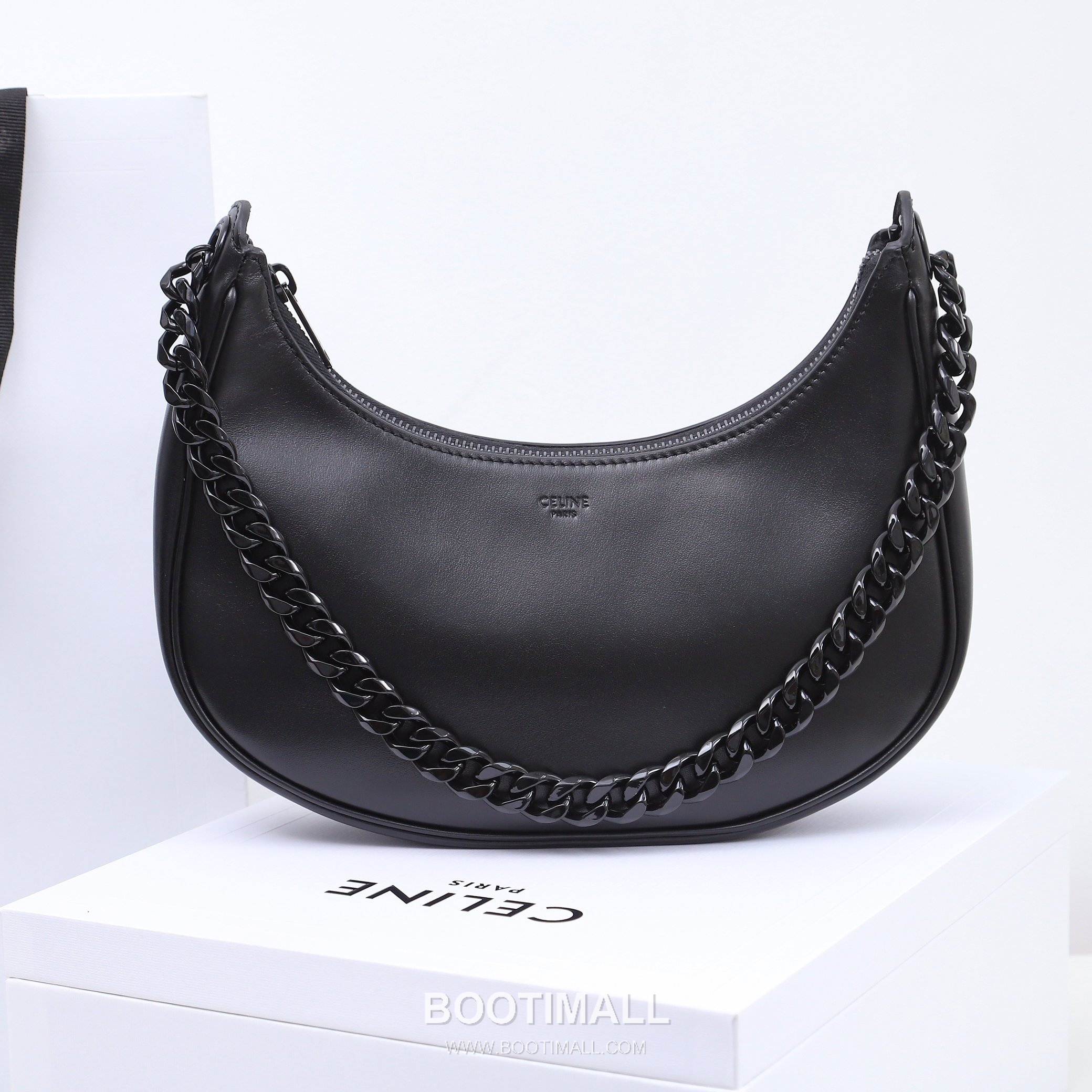 Celine Ava Calfskin Leather Shoulder Bag with Chain Strap Moon Shape Detail 셀린느 아바 카프스킨 레더 숄더백 199583 25cm 9