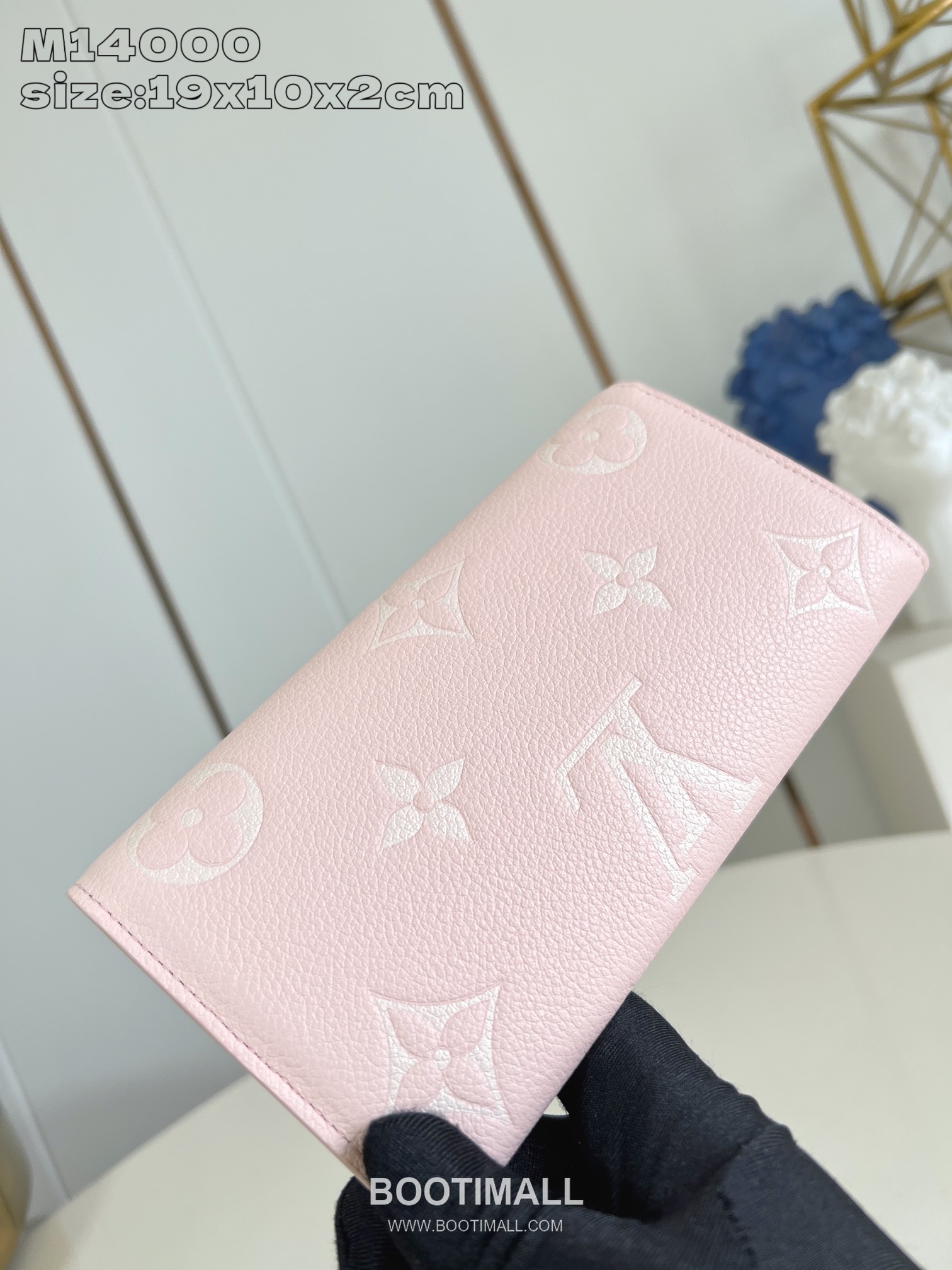 Louis Vuitton Sarah Monogram Empreinte Calfskin Leather Wallet with Flap Snap Card Slot Detail 루이비통 사라 모노그램 앙프렝뜨 카프스킨 레더 장지갑 M14000 19cm 4