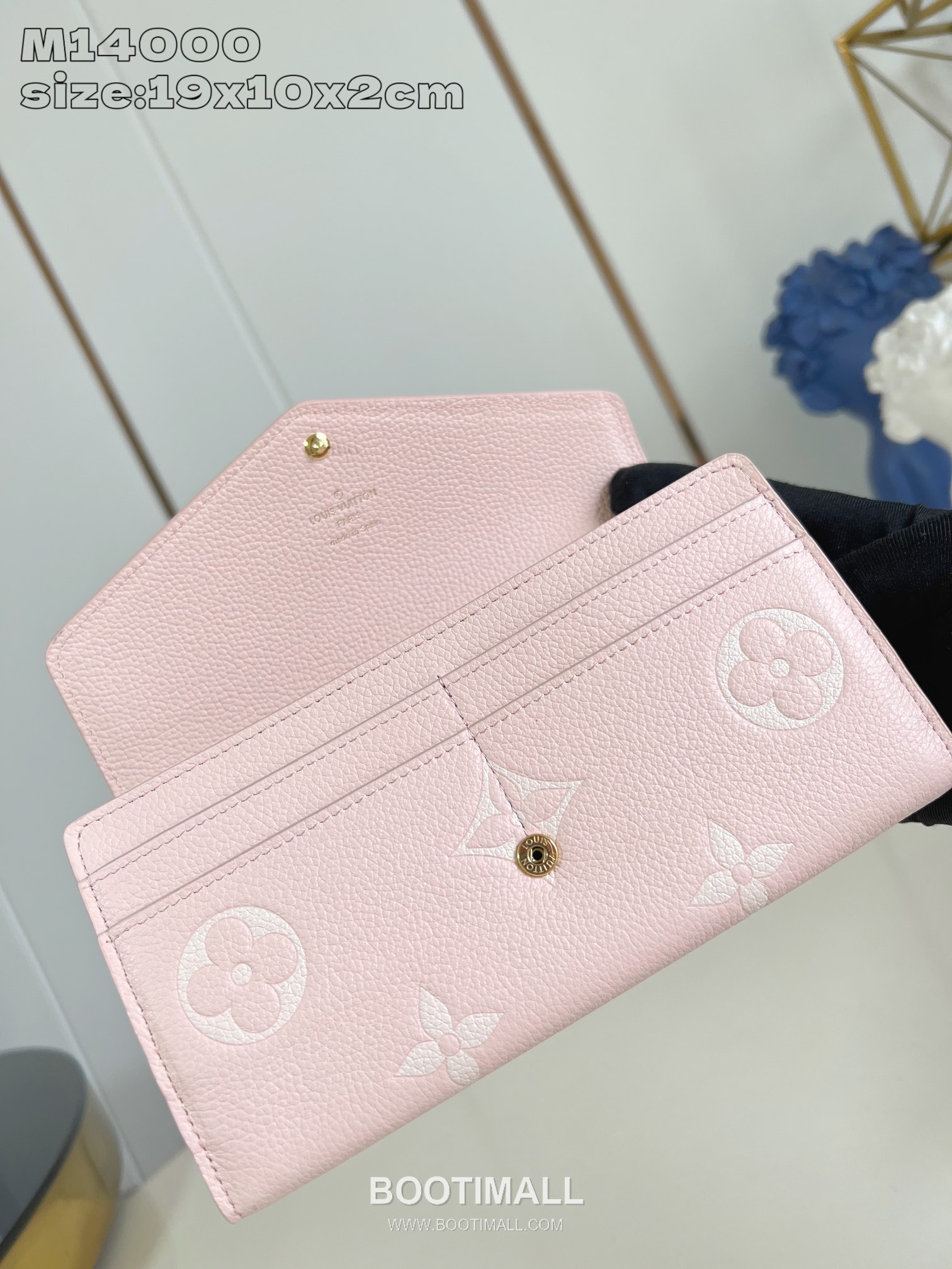Louis Vuitton Sarah Monogram Empreinte Calfskin Leather Wallet with Flap Snap Card Slot Detail 루이비통 사라 모노그램 앙프렝뜨 카프스킨 레더 장지갑 M14000 19cm 5