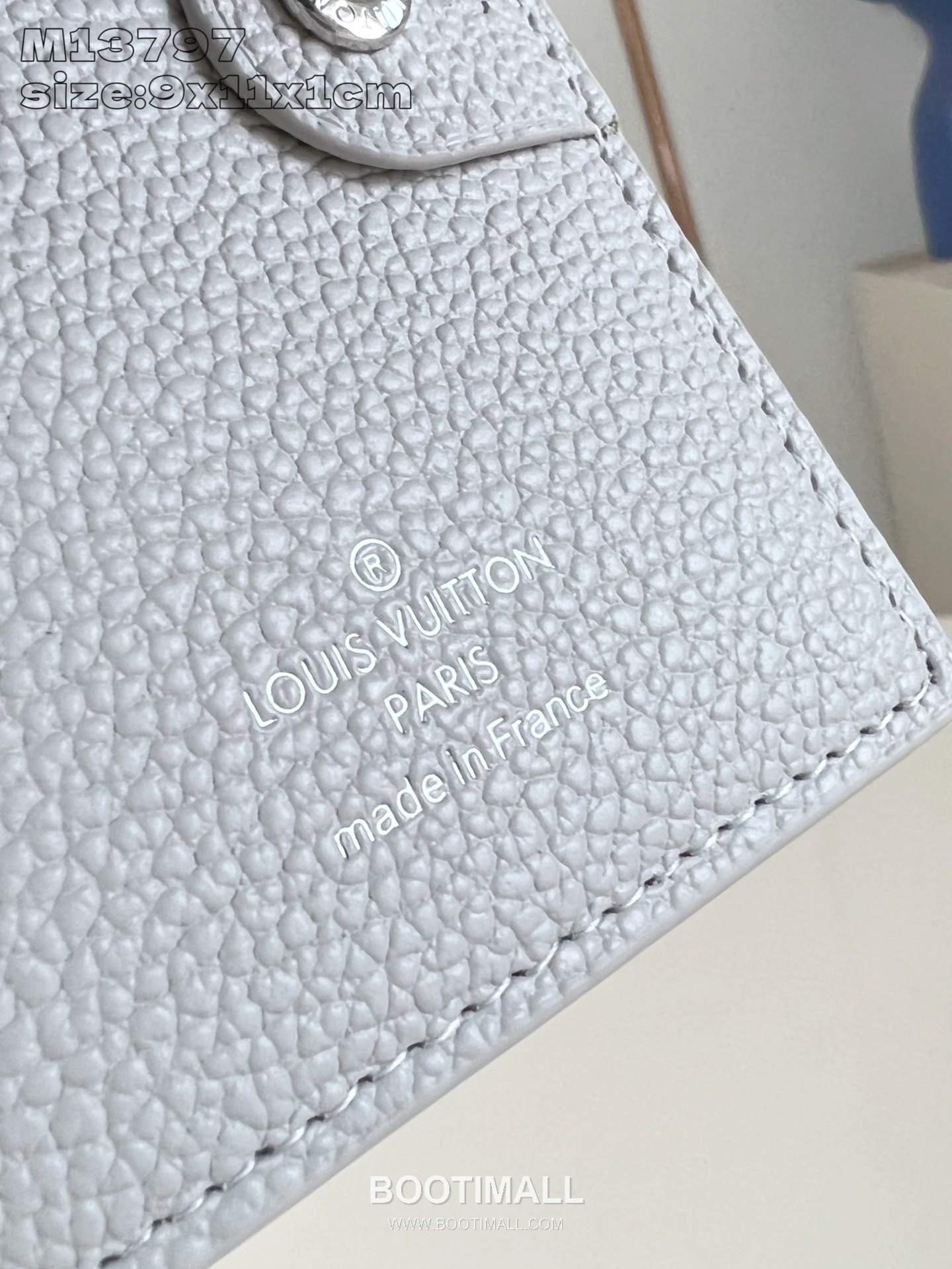 Louis Vuitton Lisa Wallet Monogram Empreinte Leather Compact Card Holder with Zip Pocket 루이비통 리사 모노그램 앙프렝뜨 레더 컴팩트 카드지갑 M13797 11.5cm 6